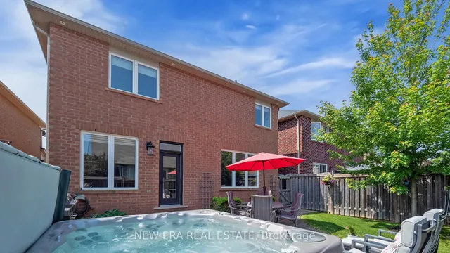 Additional property image - 891 Pickersgill Cres