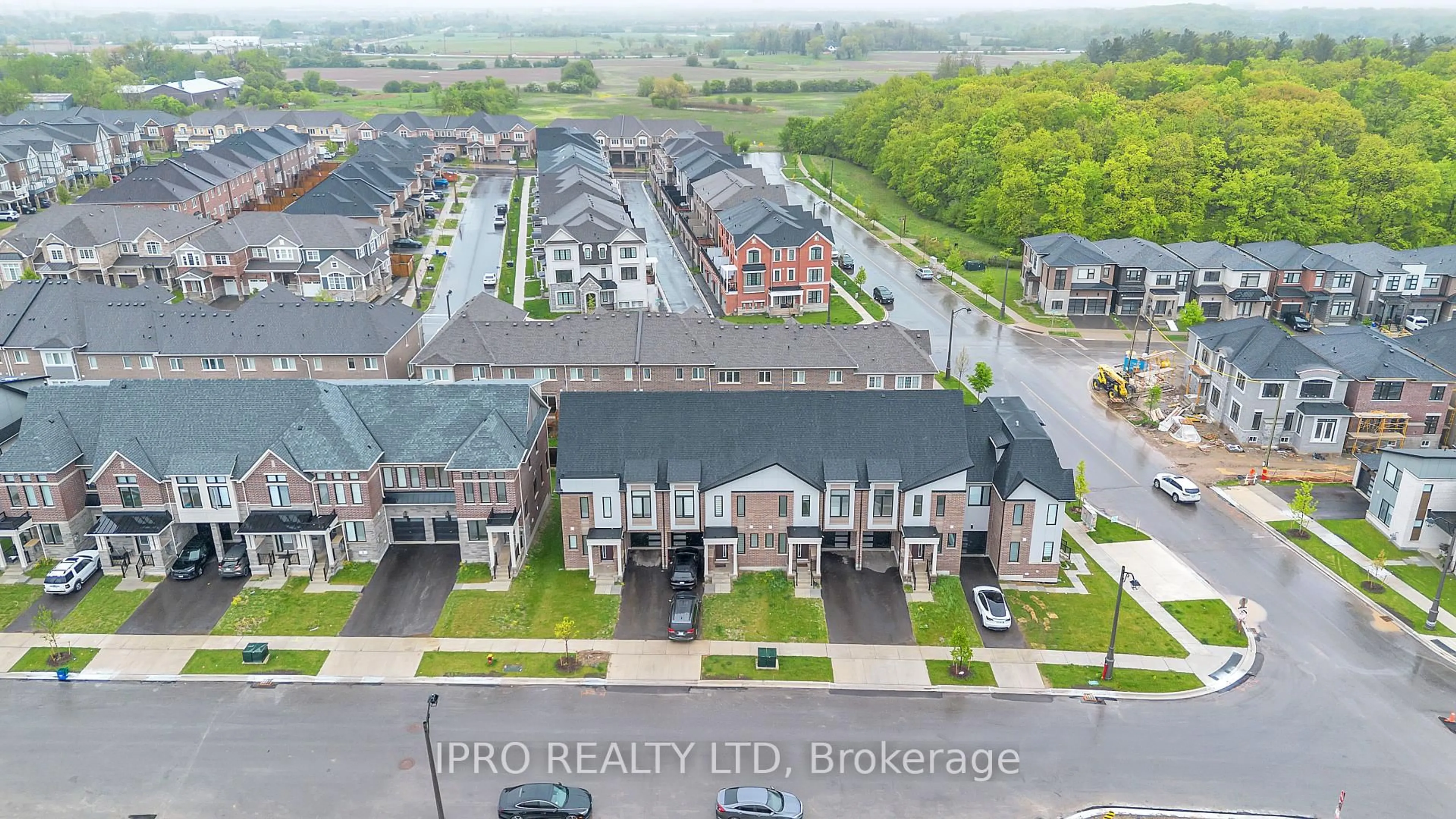 A pic from outside/outdoor area/front of a property/back of a property/a pic from drone, street for 3497 Post Rd, Oakville Ontario L6H 7W5