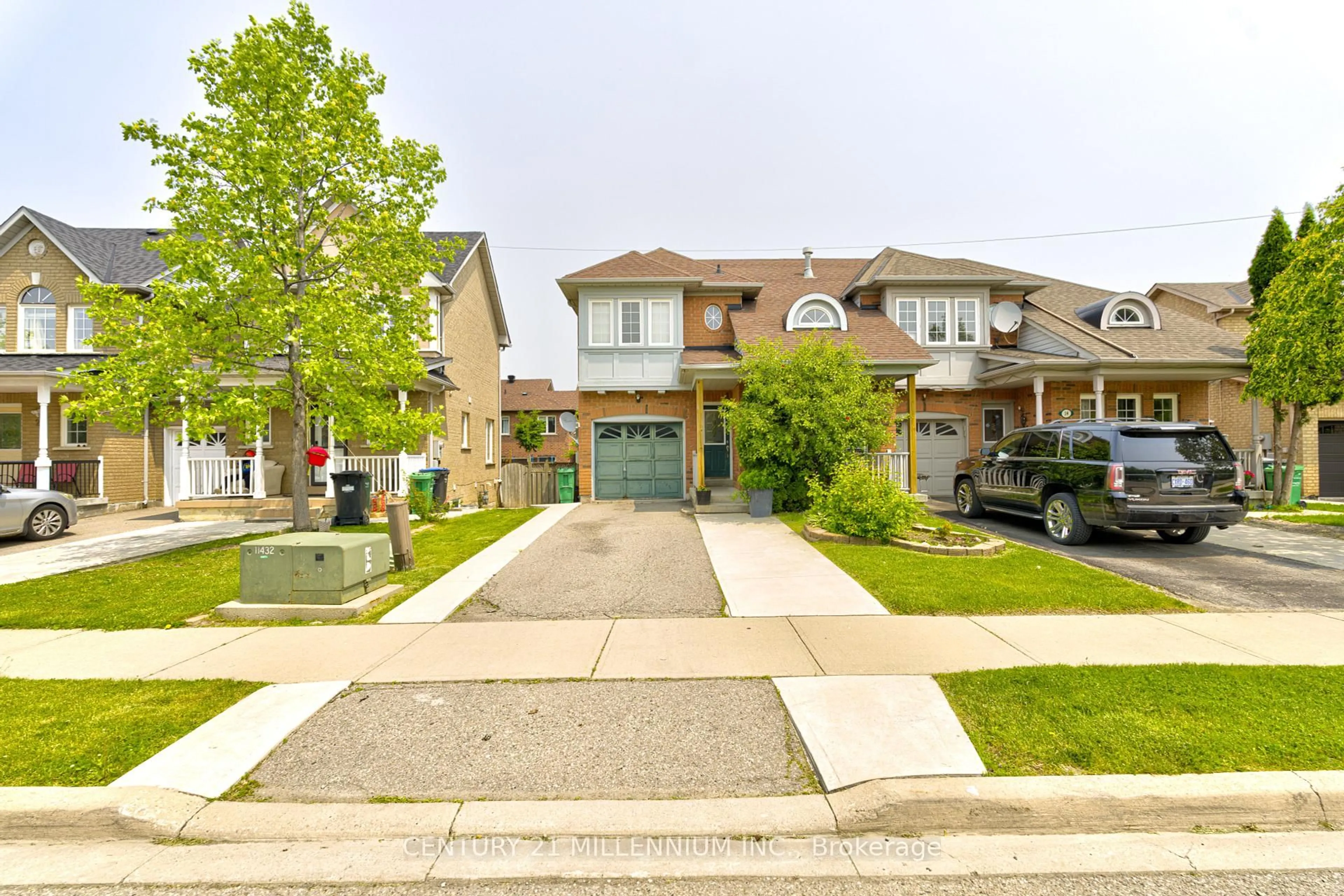Unknown for 16 Zebra Tr, Brampton Ontario L6R 2J2