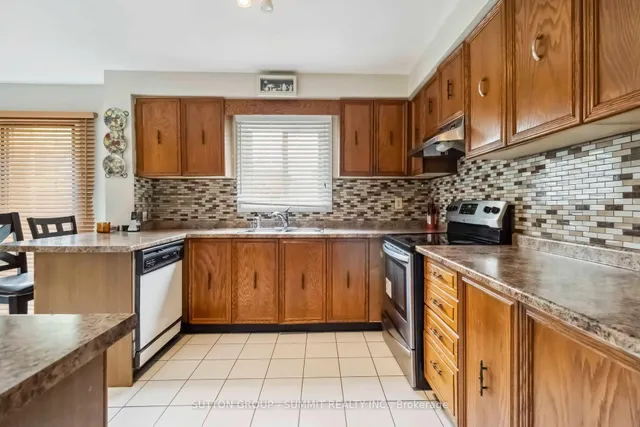 Additional property image - 12 ATKINS Circ