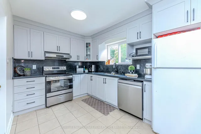 Additional property image - 3 Lightwood Dr