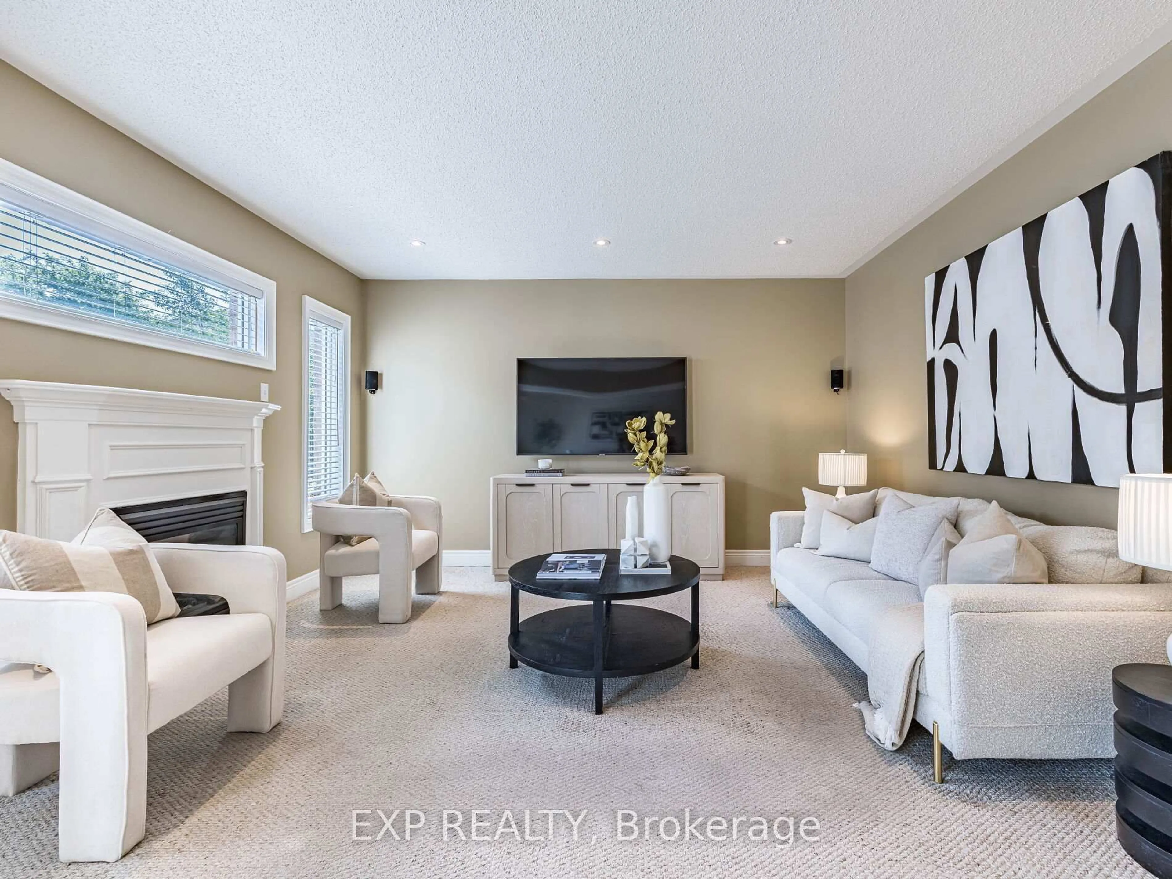 Living room with furniture, unknown for 1082 Knotty Pine Grve, Mississauga Ontario L5W 1J6