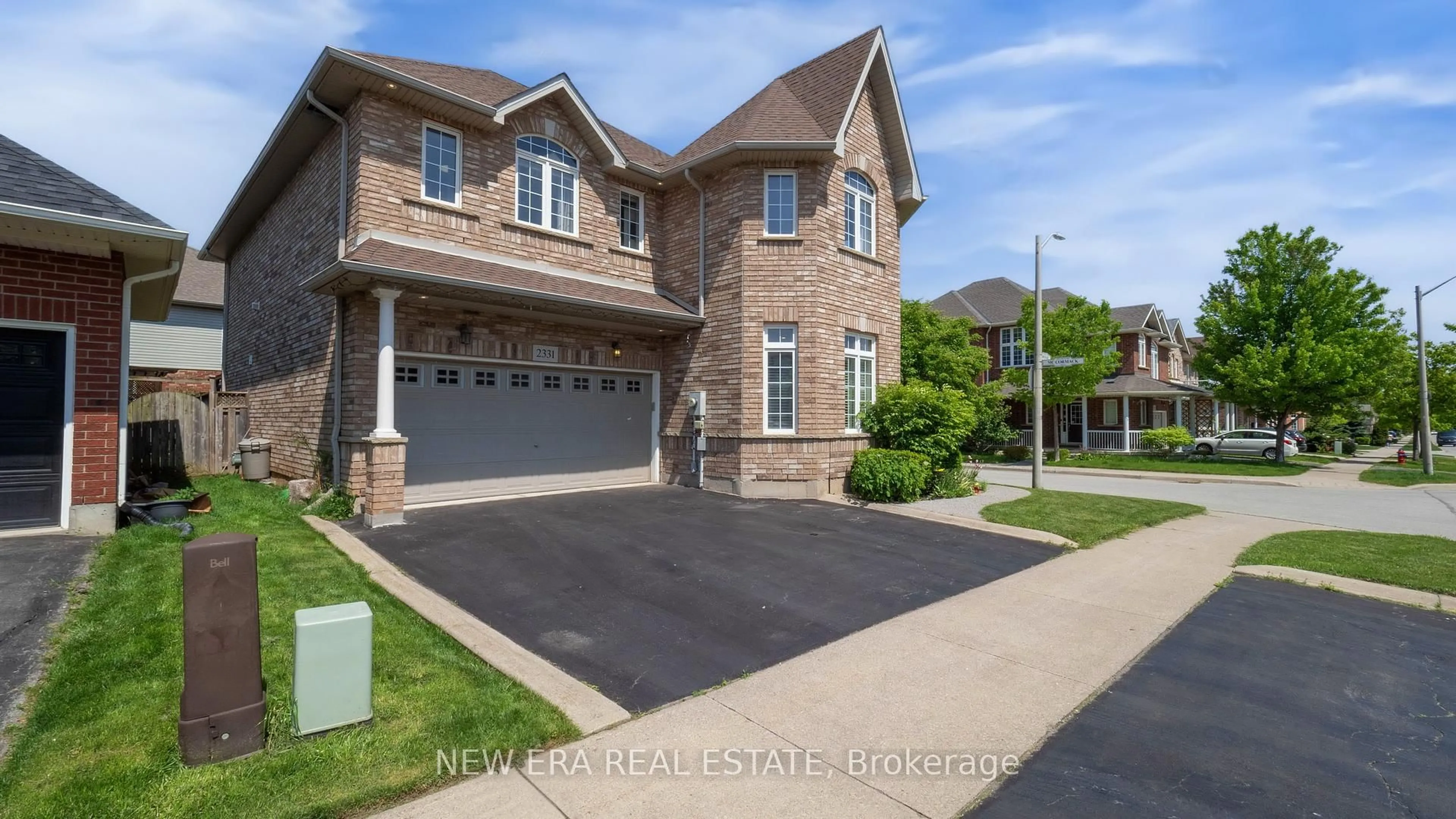 Home with brick exterior material, street for 2331 Orchard Rd, Burlington Ontario L7L 7E8