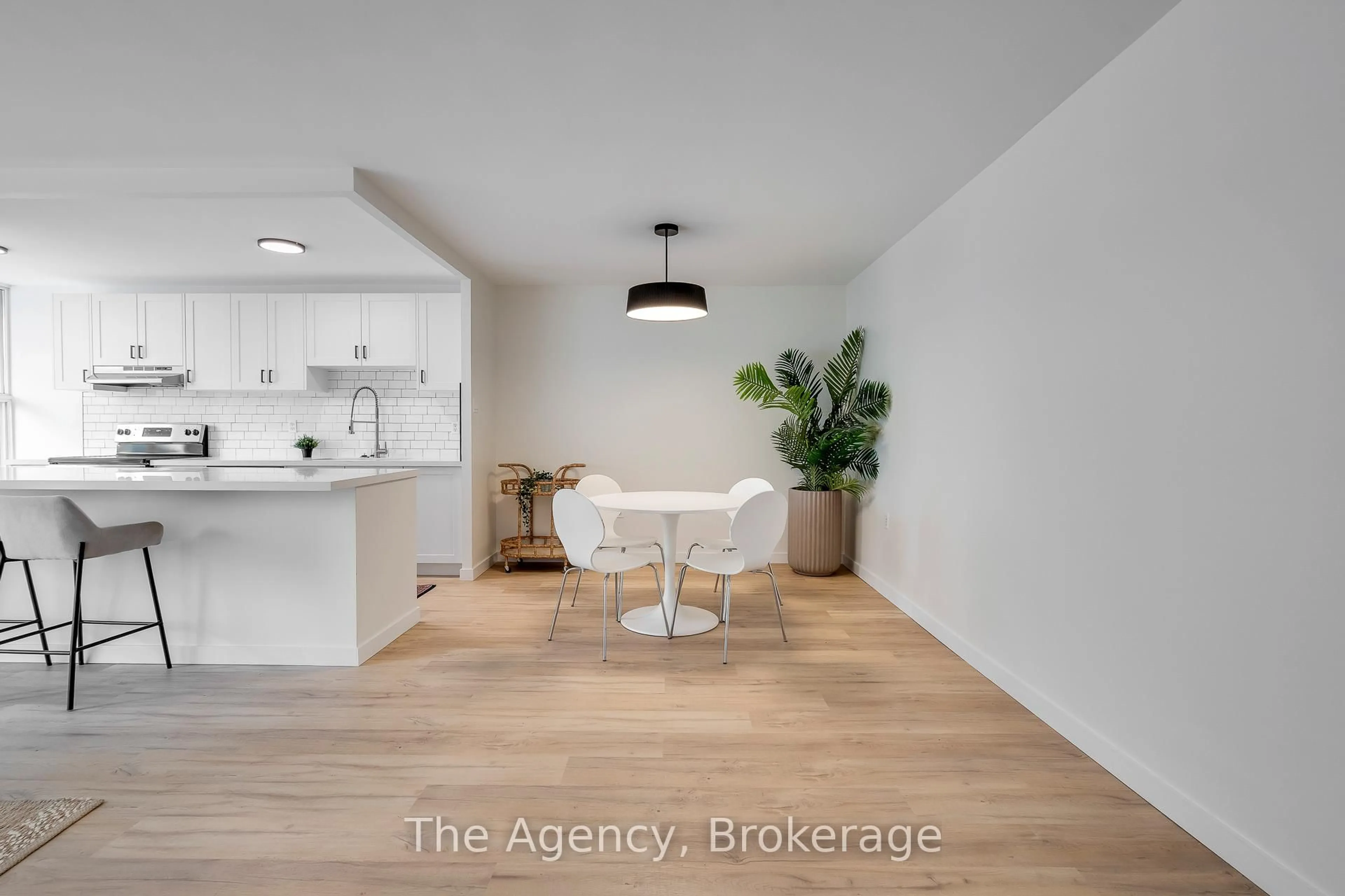 A pic of a room for 4 Kings Cross Rd #308, Brampton Ontario L6T 3X8