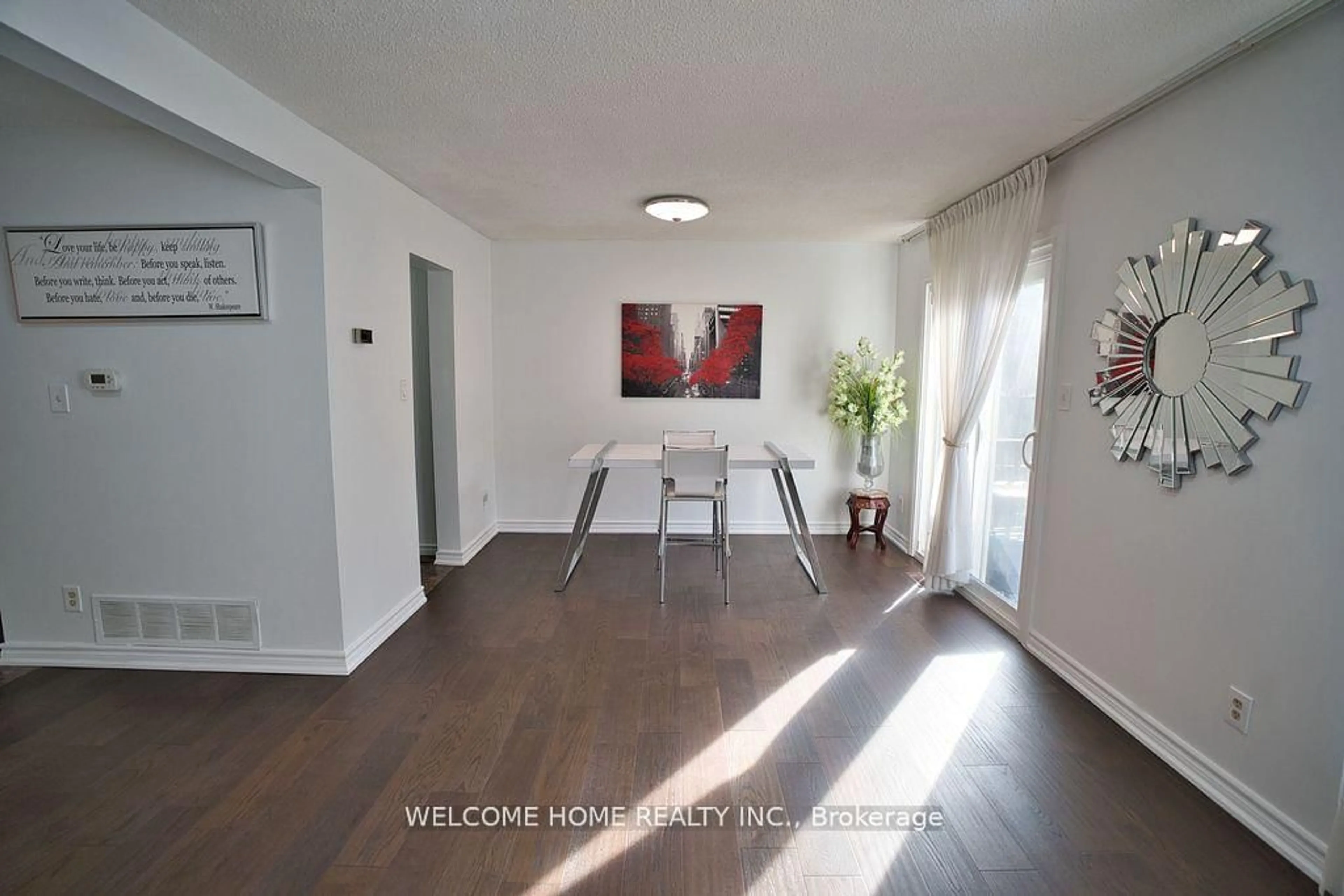 Unknown for 49 Carleton Pl, Brampton Ontario L6T 3Z4