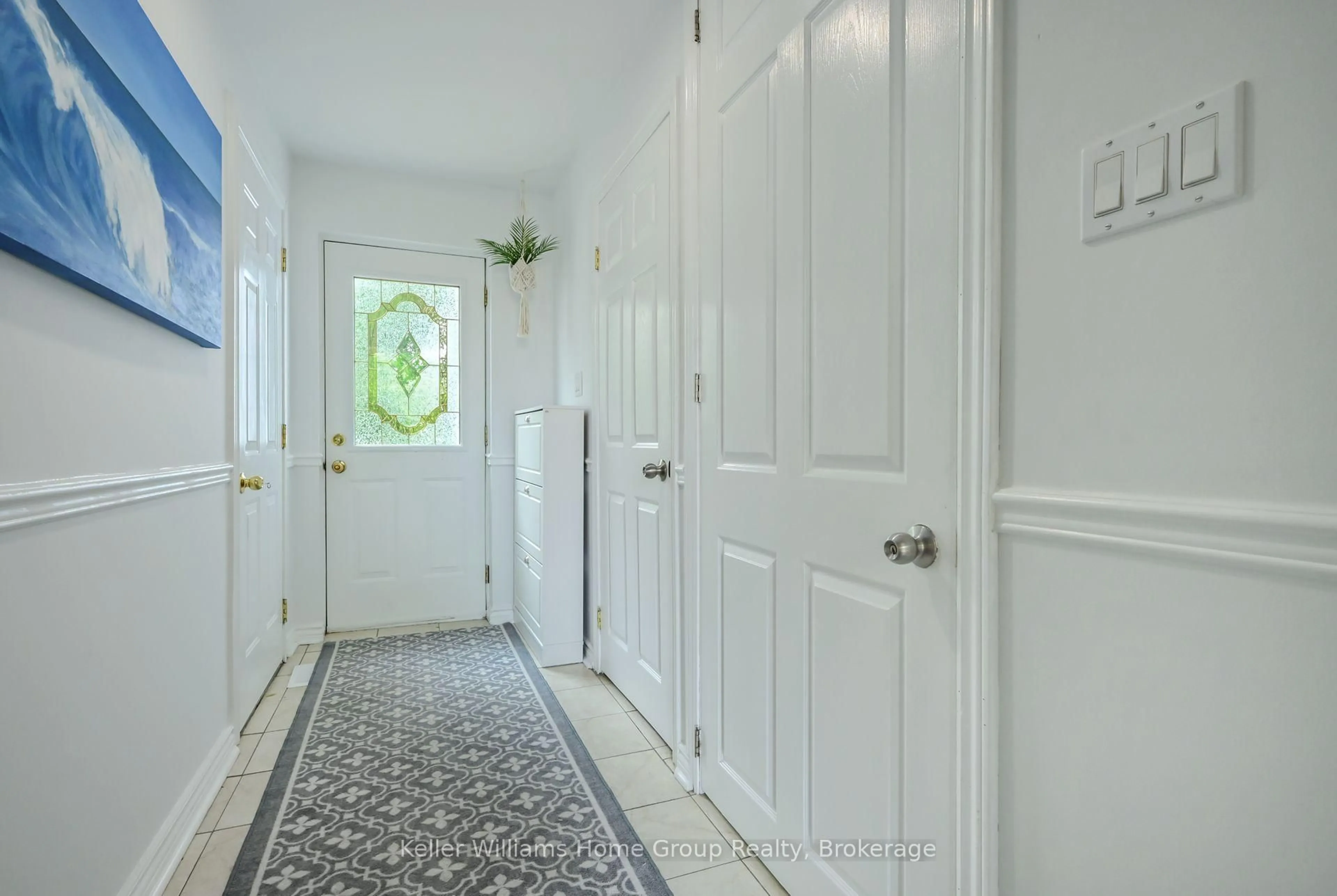 Indoor entryway for 286 Whitehead Cres, Caledon Ontario L7E 3Y1