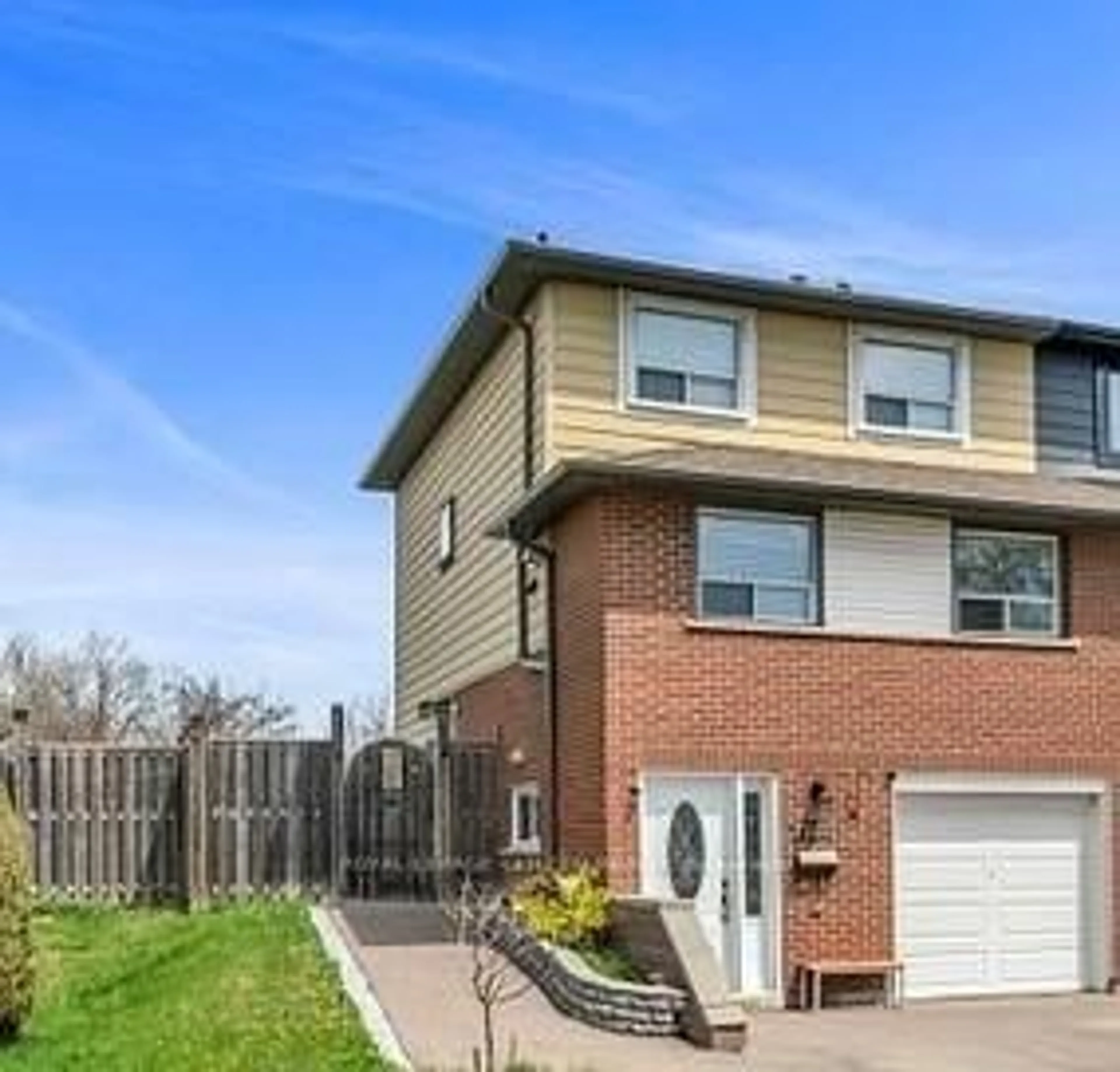 Home with brick exterior material, street for 7567 Wildfern Dr, Mississauga Ontario L4T 3P7