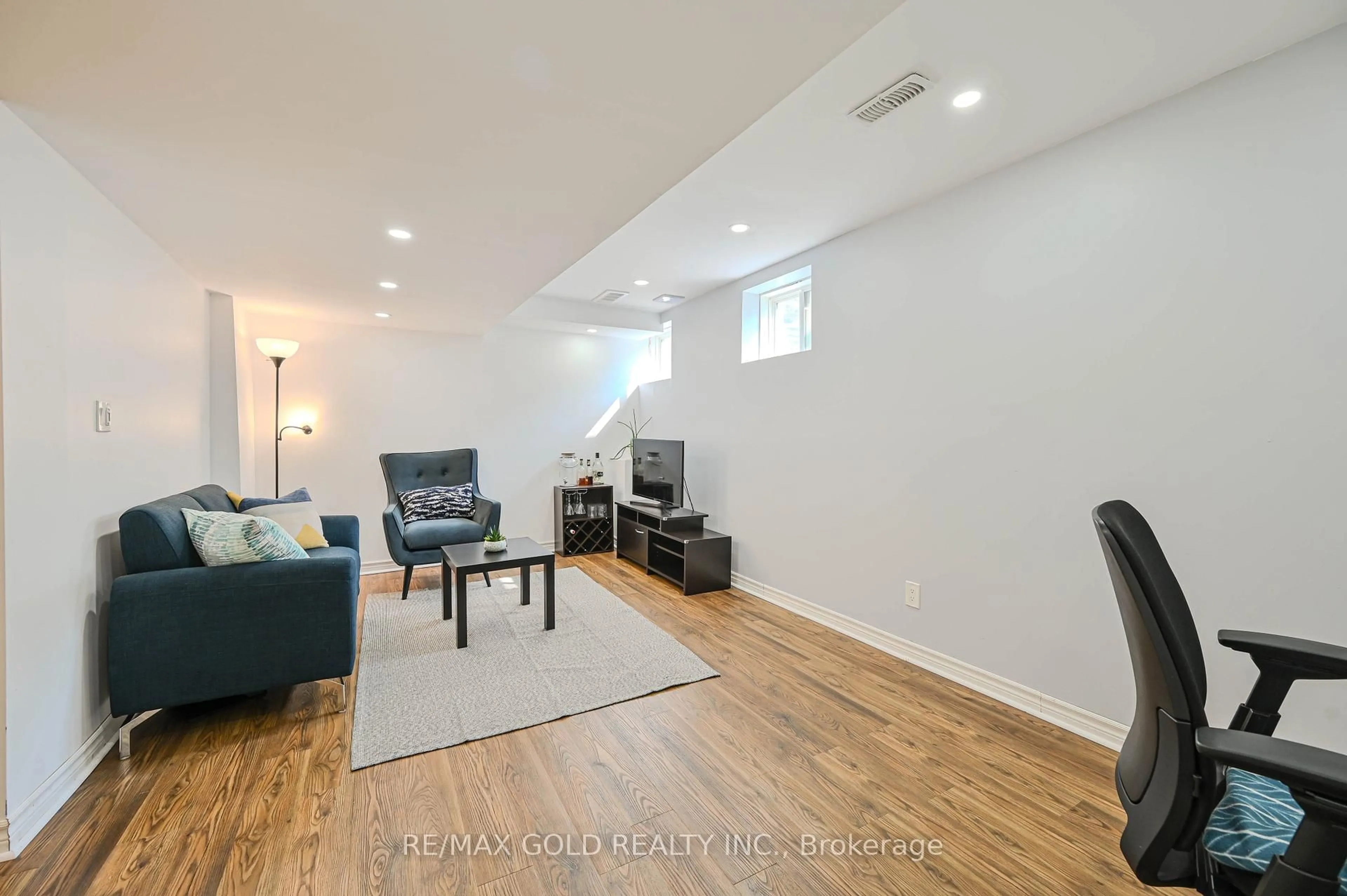 Living room with furniture, unknown for 67 Rockbrook Tr, Brampton Ontario L7A 4H9