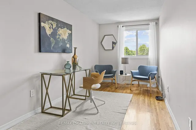 Additional property image - 4197 Longmoor Dr Unit 1