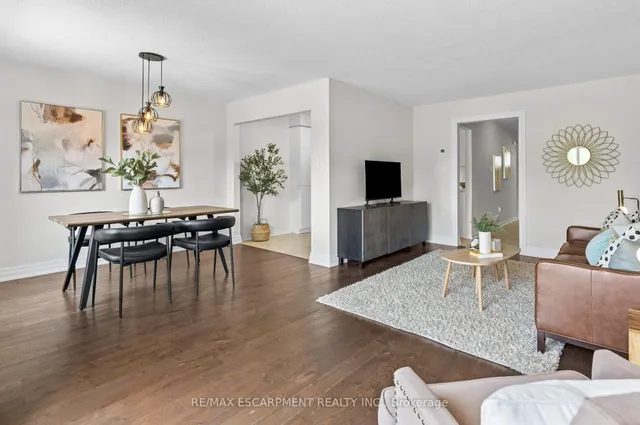 Additional property image - 4197 Longmoor Dr Unit 1