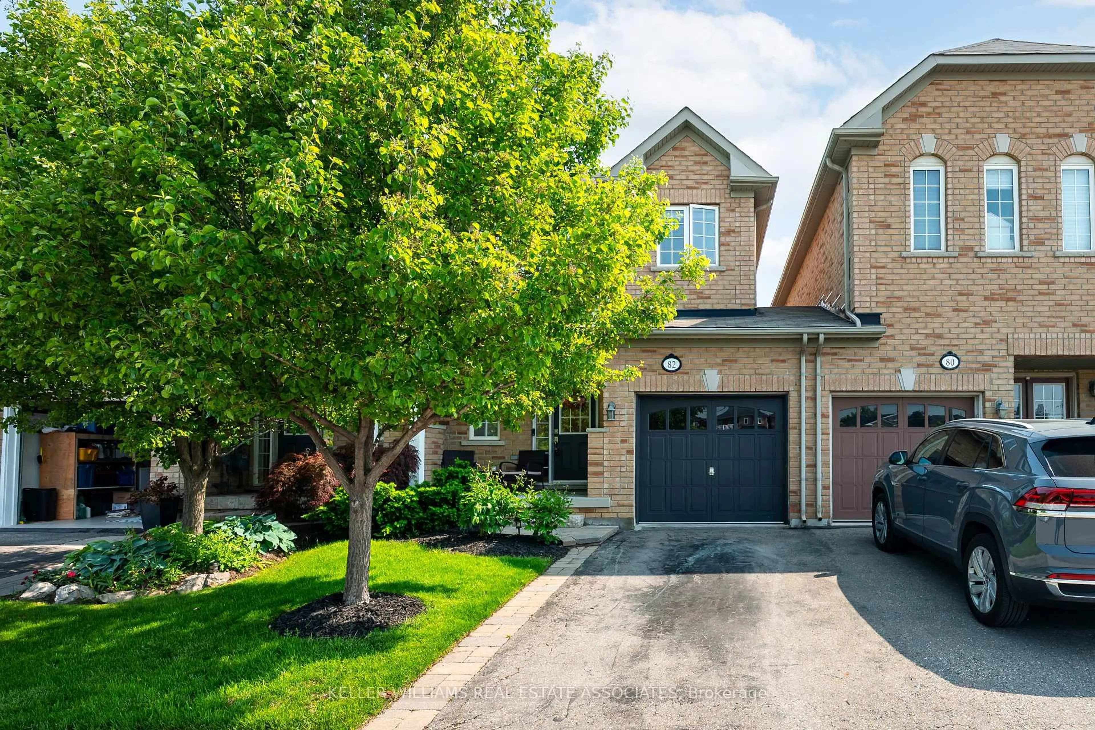 Home with brick exterior material, street for 82 Goldham Way, Halton Hills Ontario L7G 0C8
