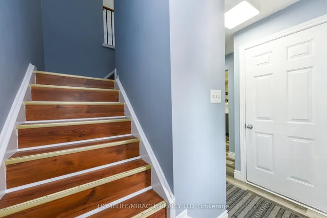 Additional image 32 of 282 Royal Salisbury Way