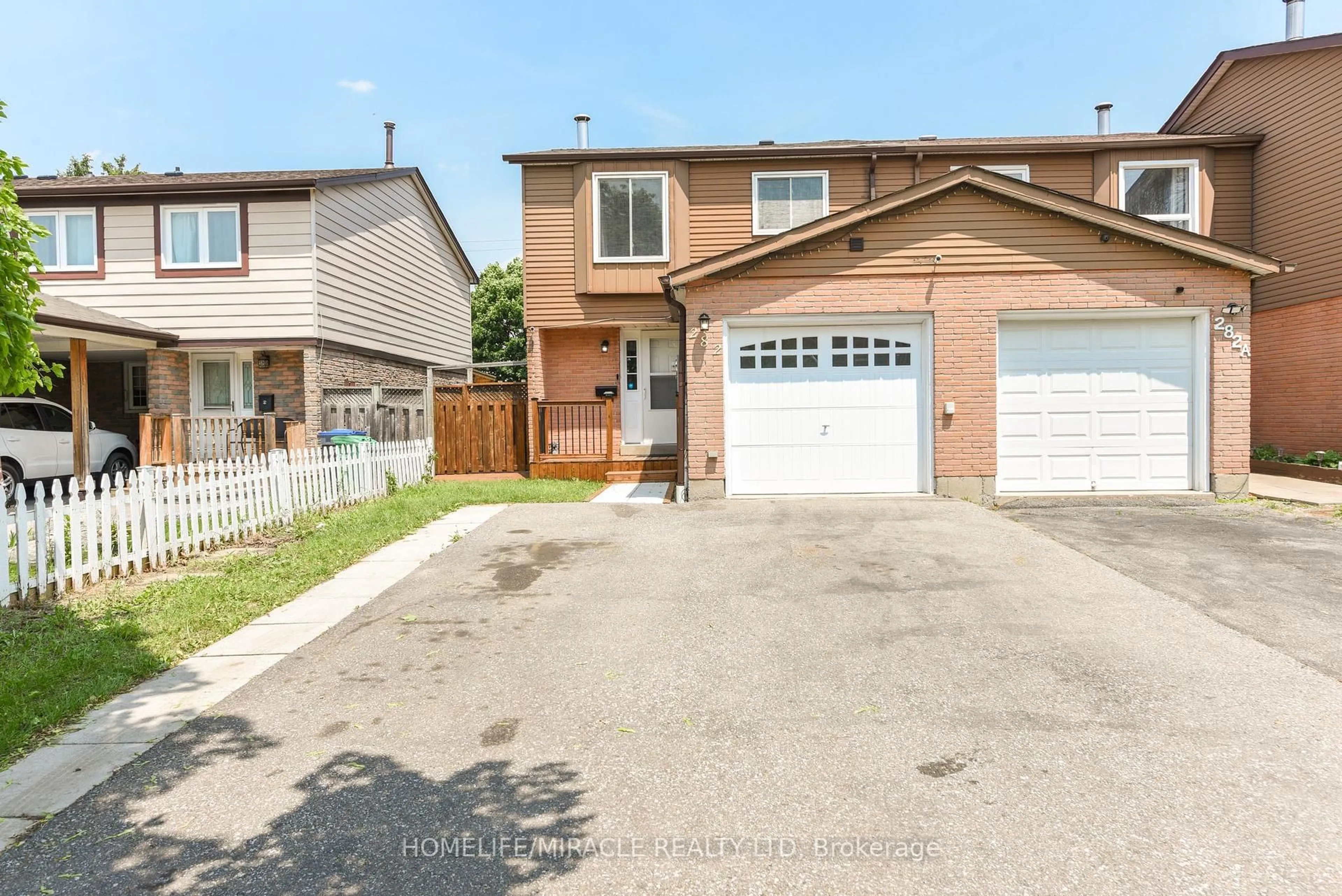 Unknown for 282 Royal Salisbury Way, Brampton Ontario L6V 3H4