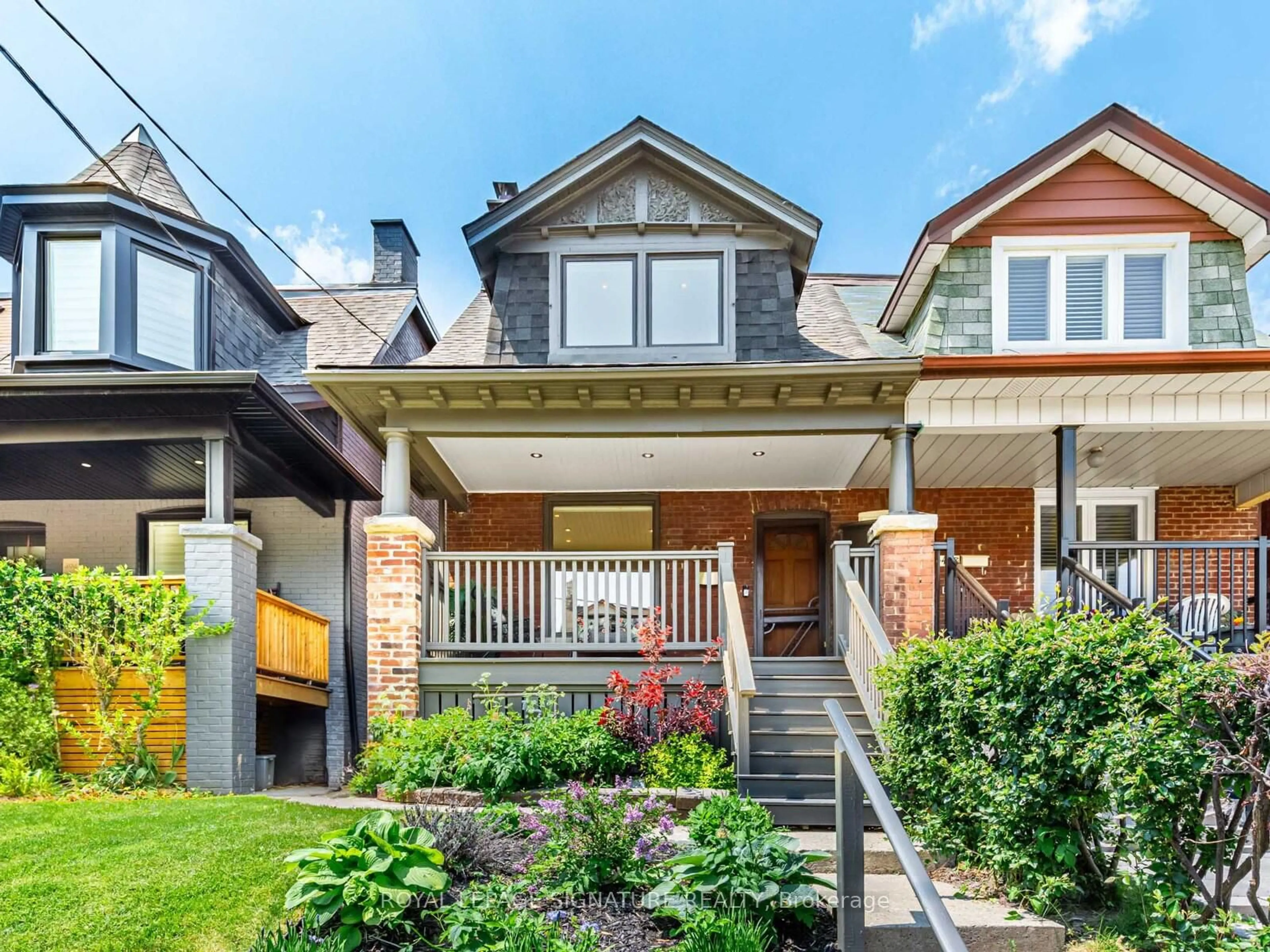 Home with brick exterior material, street for 496 Concord Ave, Toronto Ontario M6H 2P8