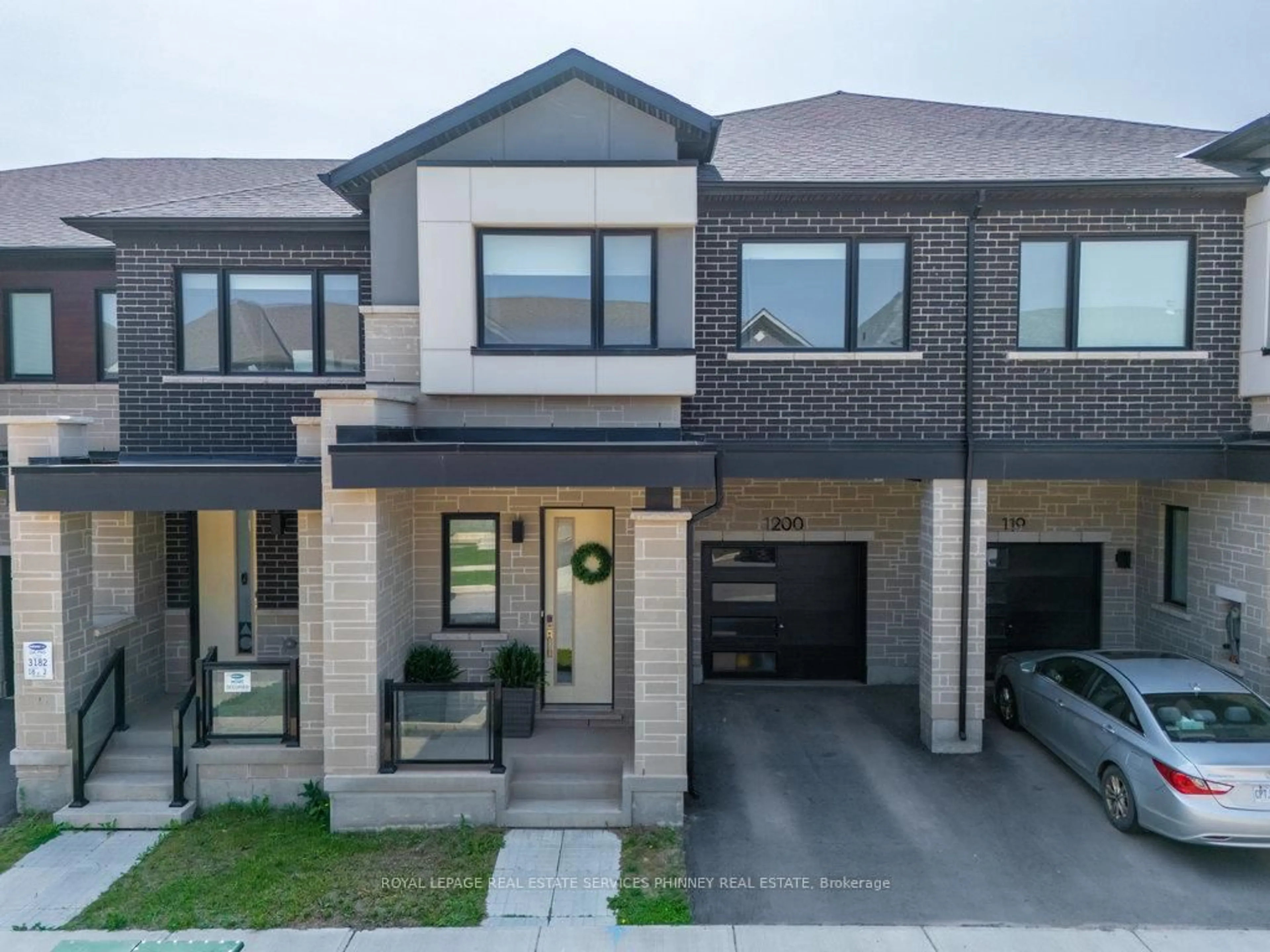 Home with brick exterior material, street for 1200 Anson Gate, Oakville Ontario L6H 3Z9