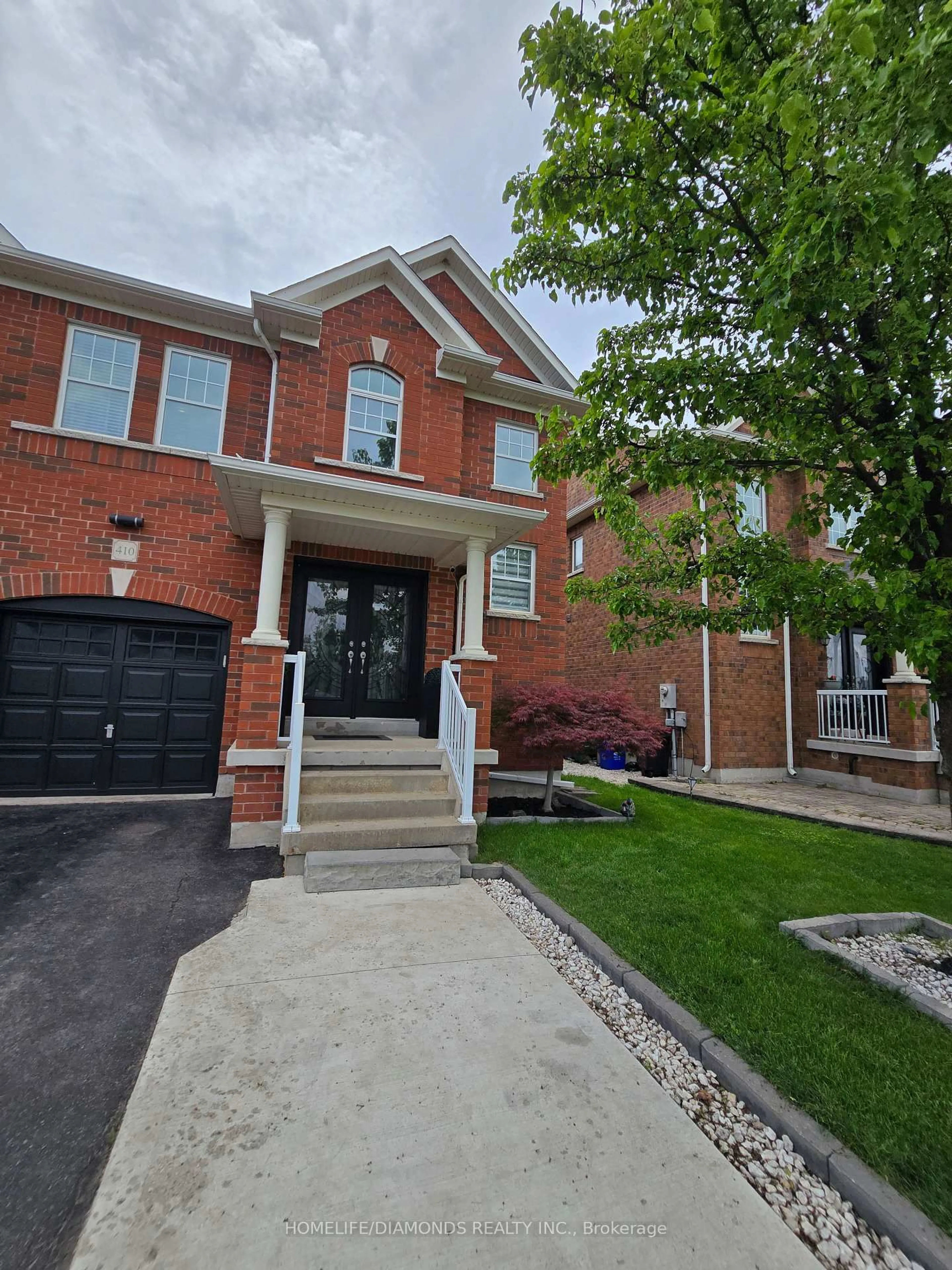 Home with brick exterior material, street for 410 DUNCAN Lane, Milton Ontario L9T 0S9