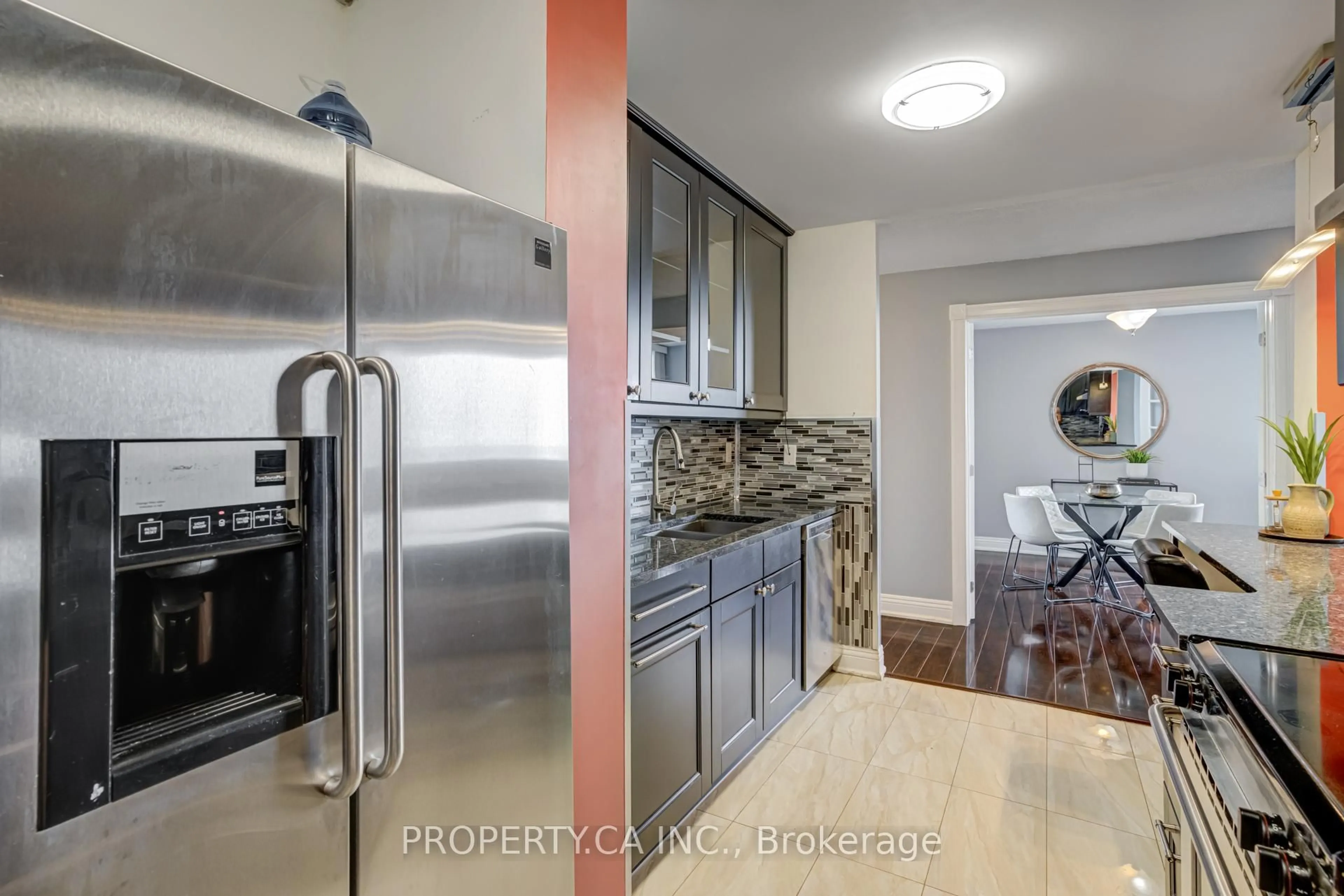 Unknown for 1515 Lakeshore Rd #PH5, Mississauga Ontario L5E 3E2
