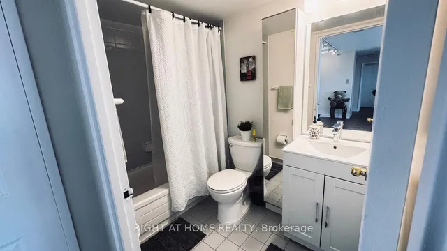 Additional image 20 of 700 Constellation Dr Unit 1805