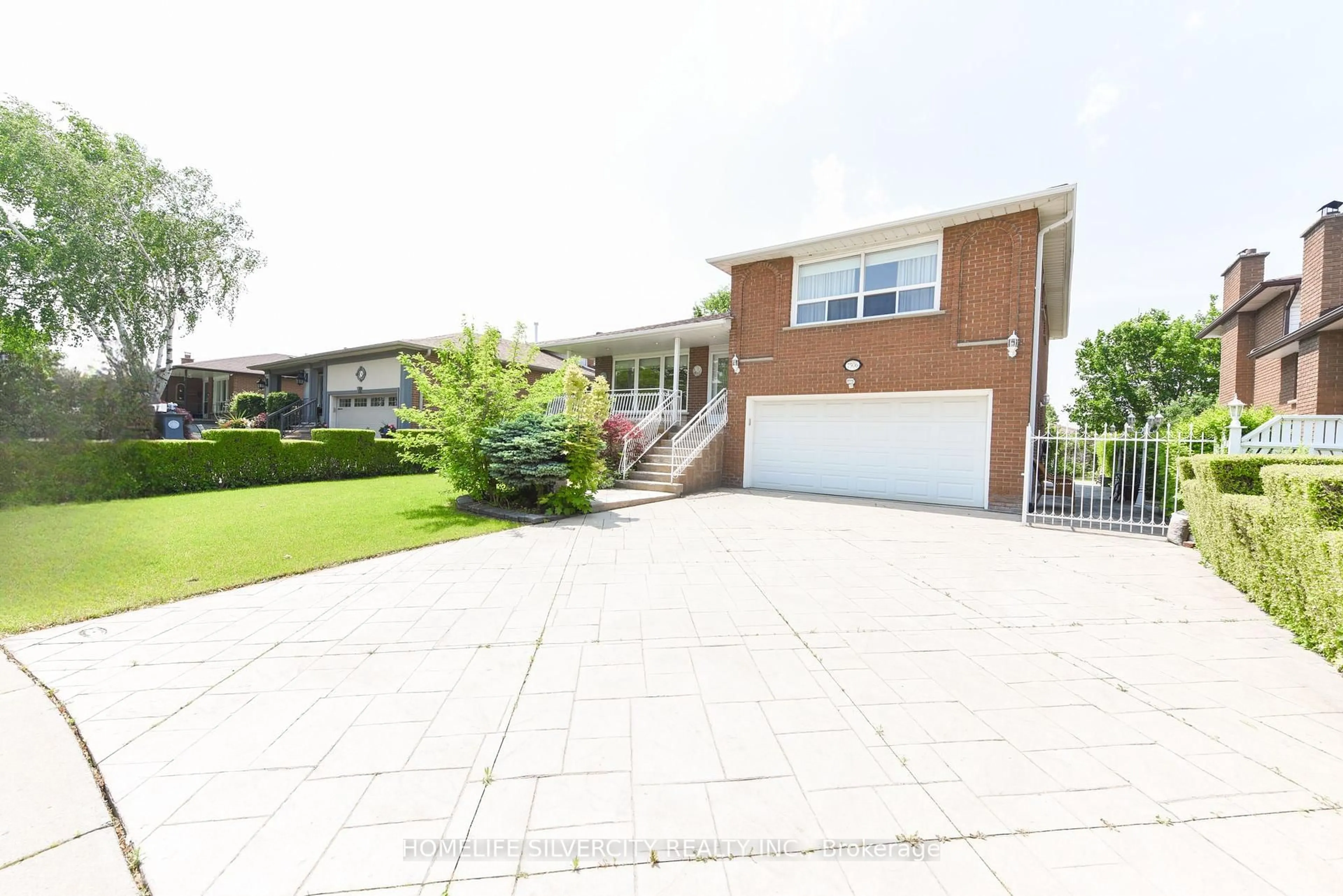 Unknown for 7506 Middleshire Rd, Mississauga Ontario L4T 3S2
