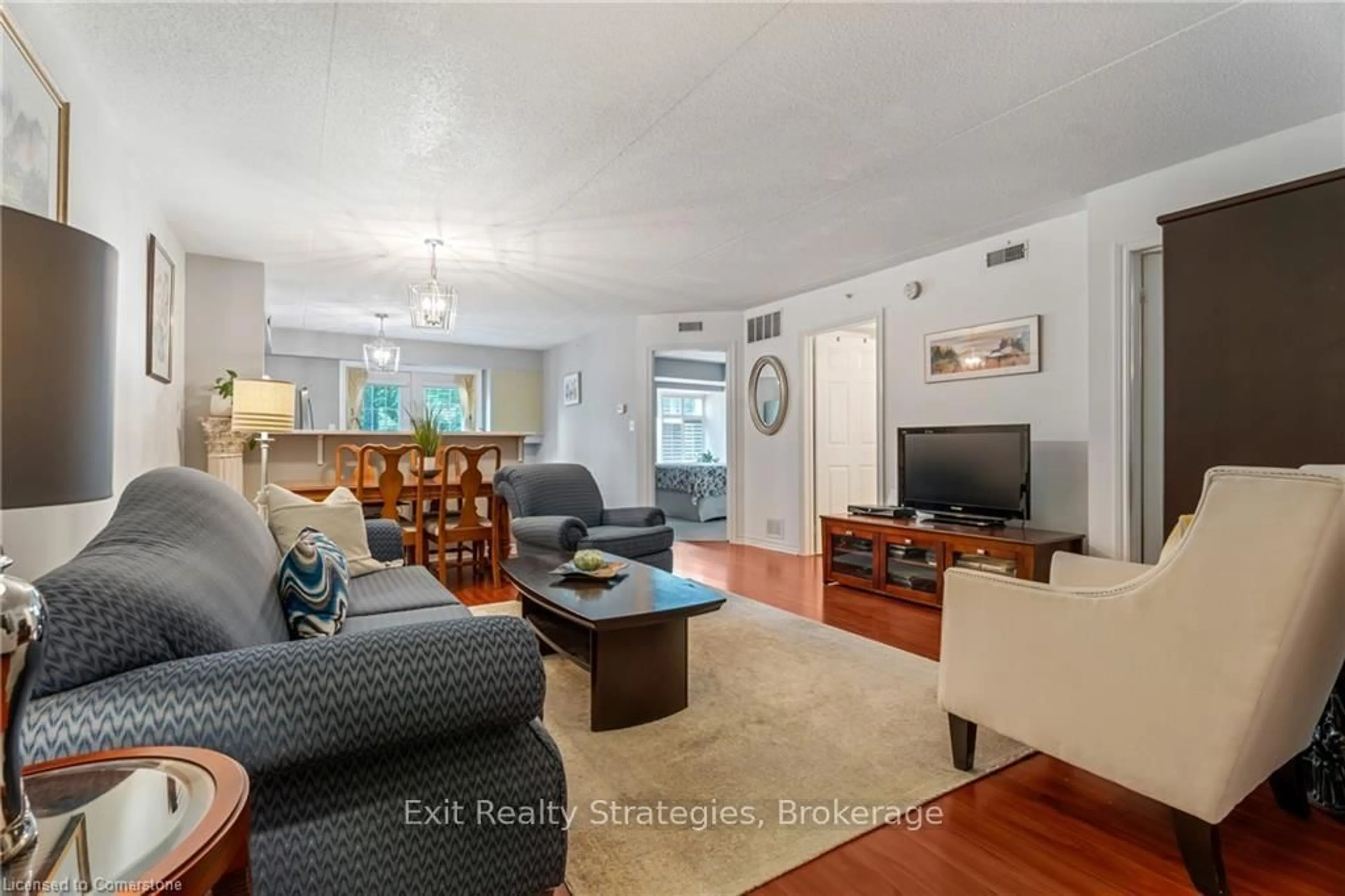 Living room with furniture, unknown for 1451 Walker's Line #105, Burlington Ontario L7M 4P1