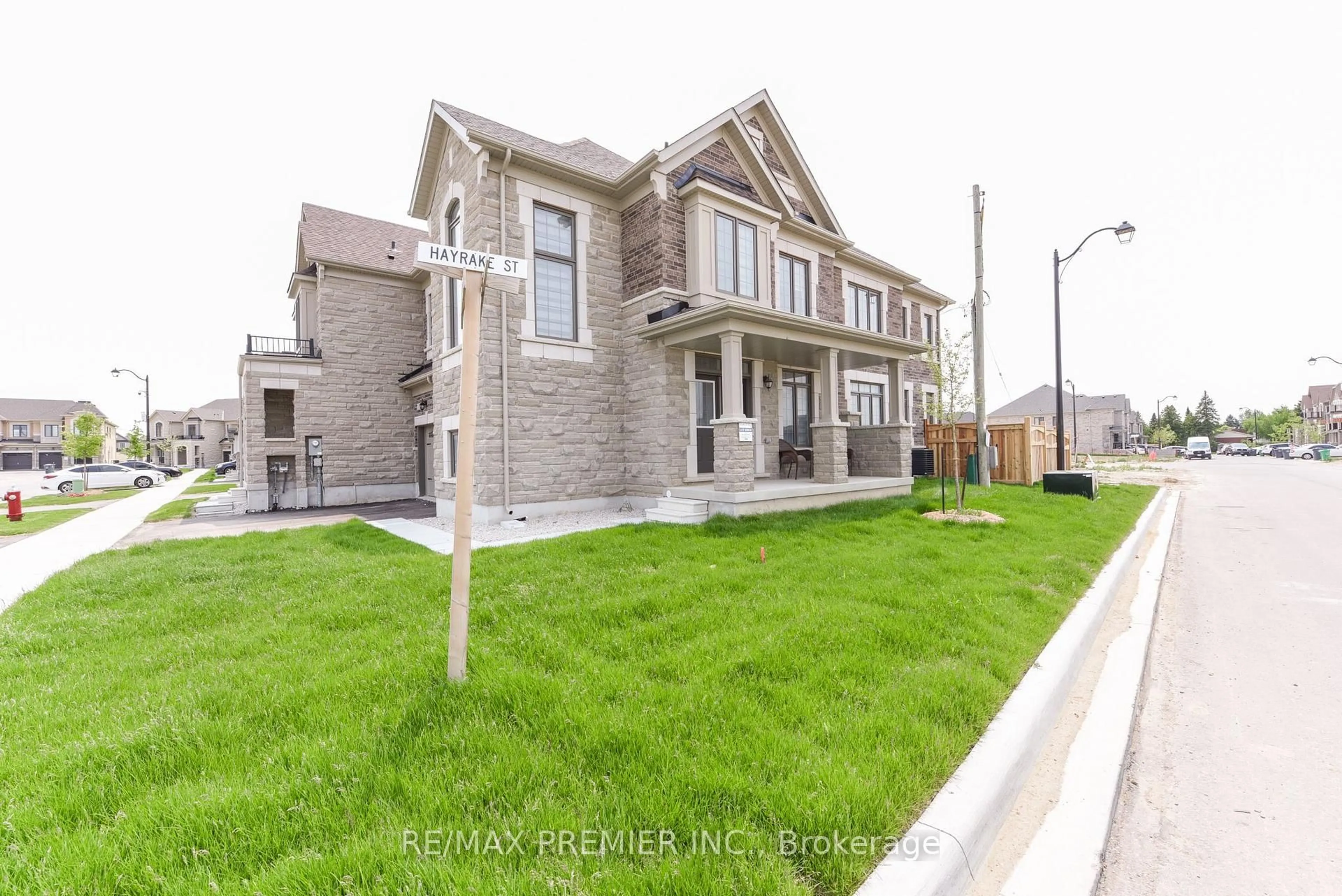 Home with brick exterior material, street for 215 Hayrake St, Brampton Ontario L6Z 0A2