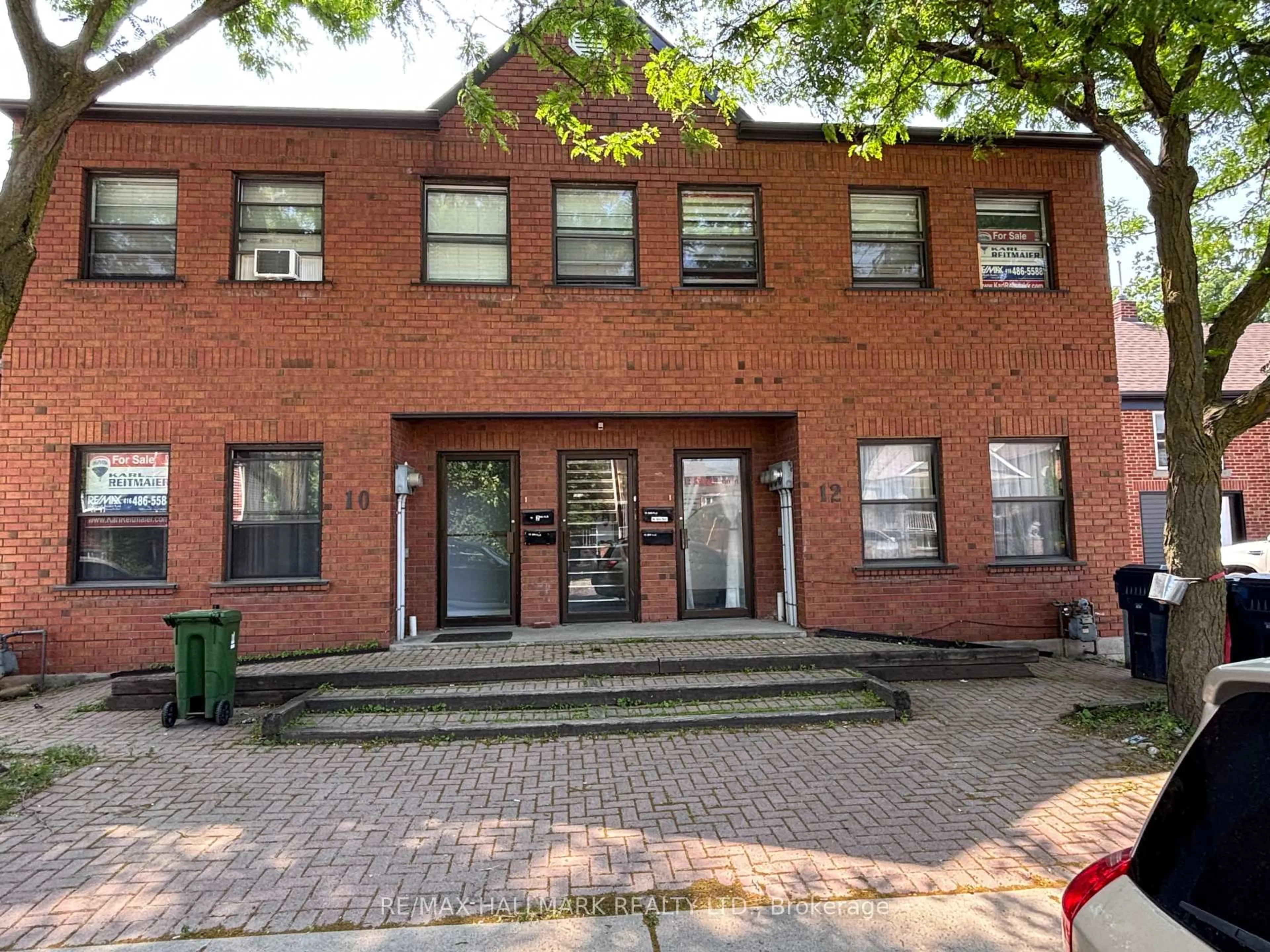 Unknown for 12 Snider Ave, Toronto Ontario M6E 4R9