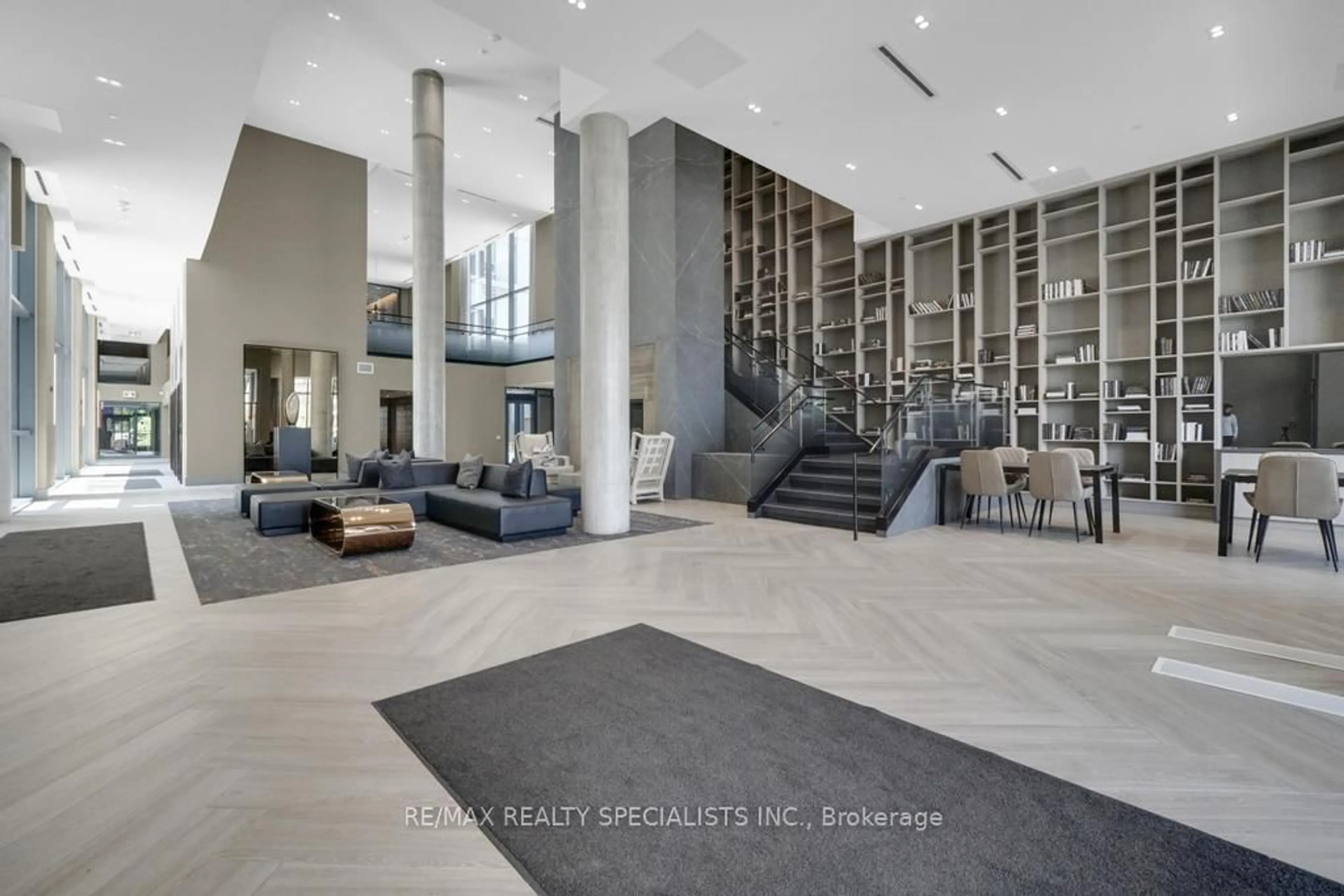 Lobby for 2450 Old Bronte Rd #101, Oakville Ontario L6M 5P6