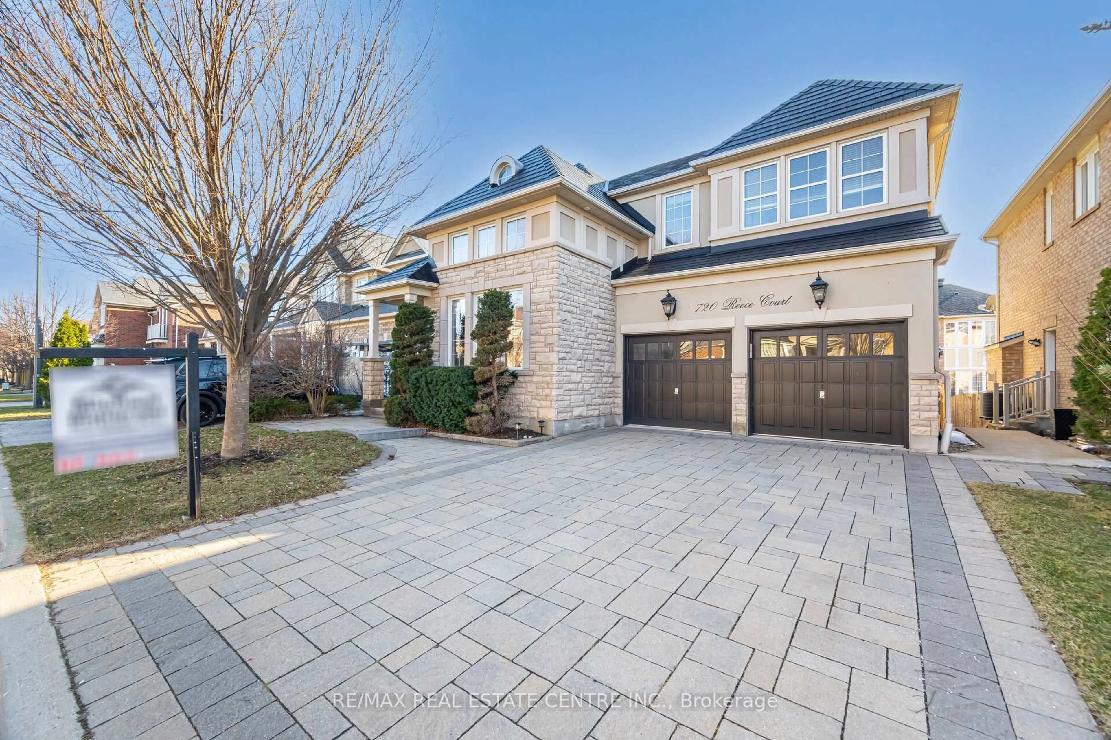 Home with brick exterior material, street for 720 Reece Crt, Milton Ontario L9T 0X4