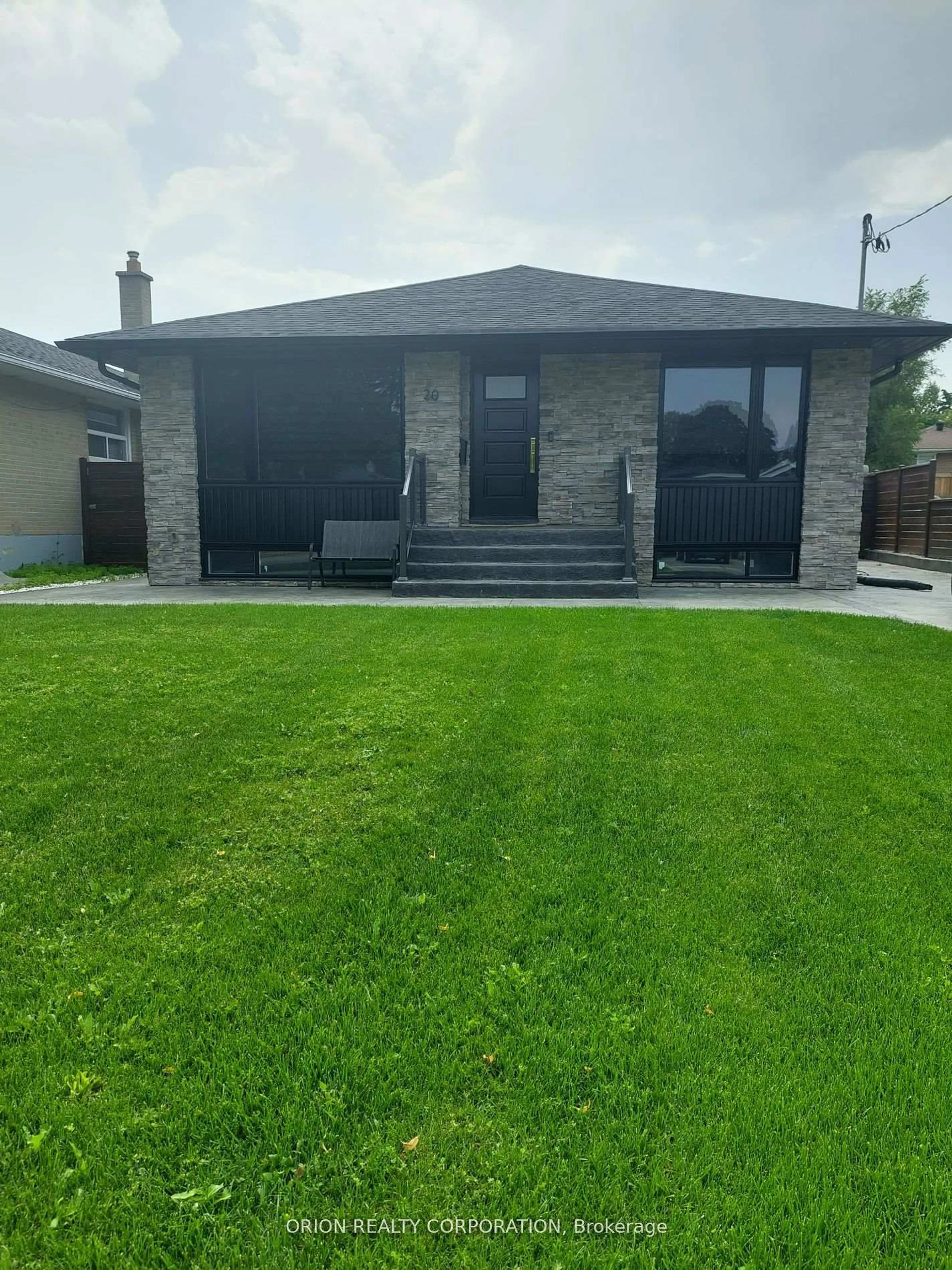 A pic from outside/outdoor area/front of a property/back of a property/a pic from drone, street for 20 Bradbury Cres, Toronto Ontario M9C 4B2