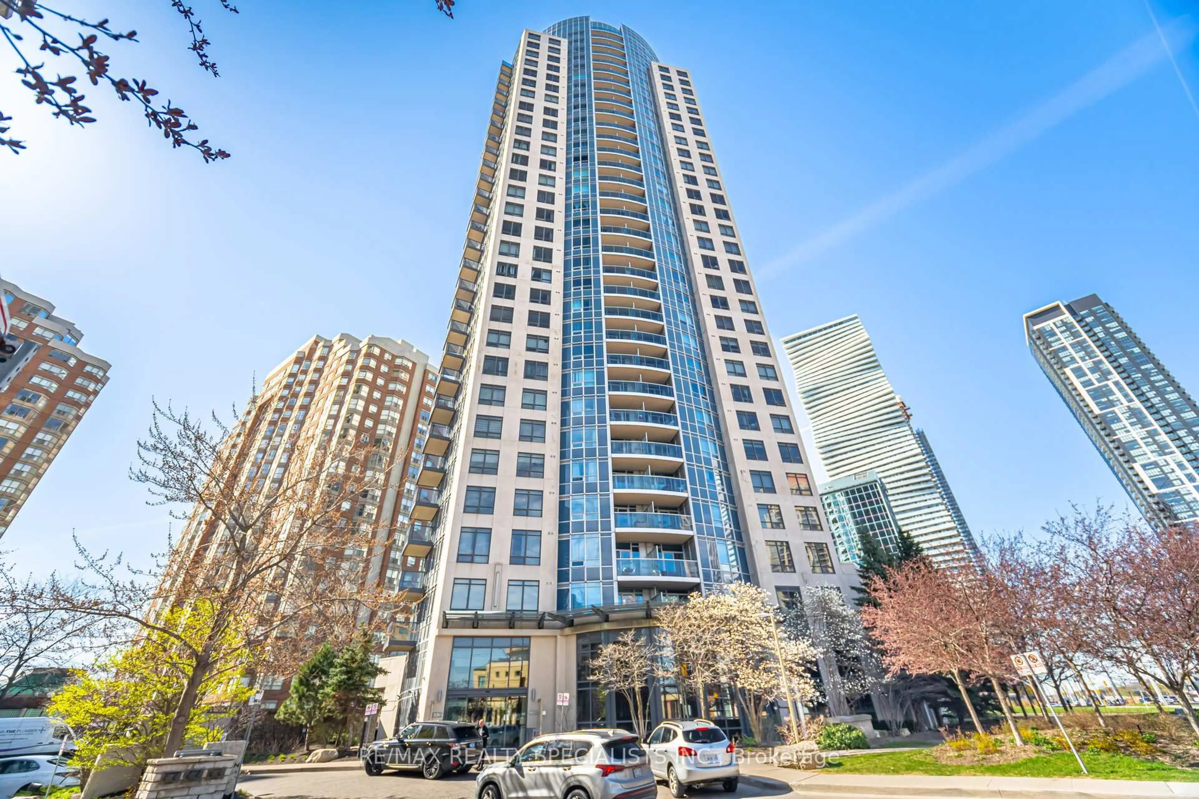 Unknown for 330 Burnhamthorpe Rd #2702, Mississauga Ontario L5B 0E1