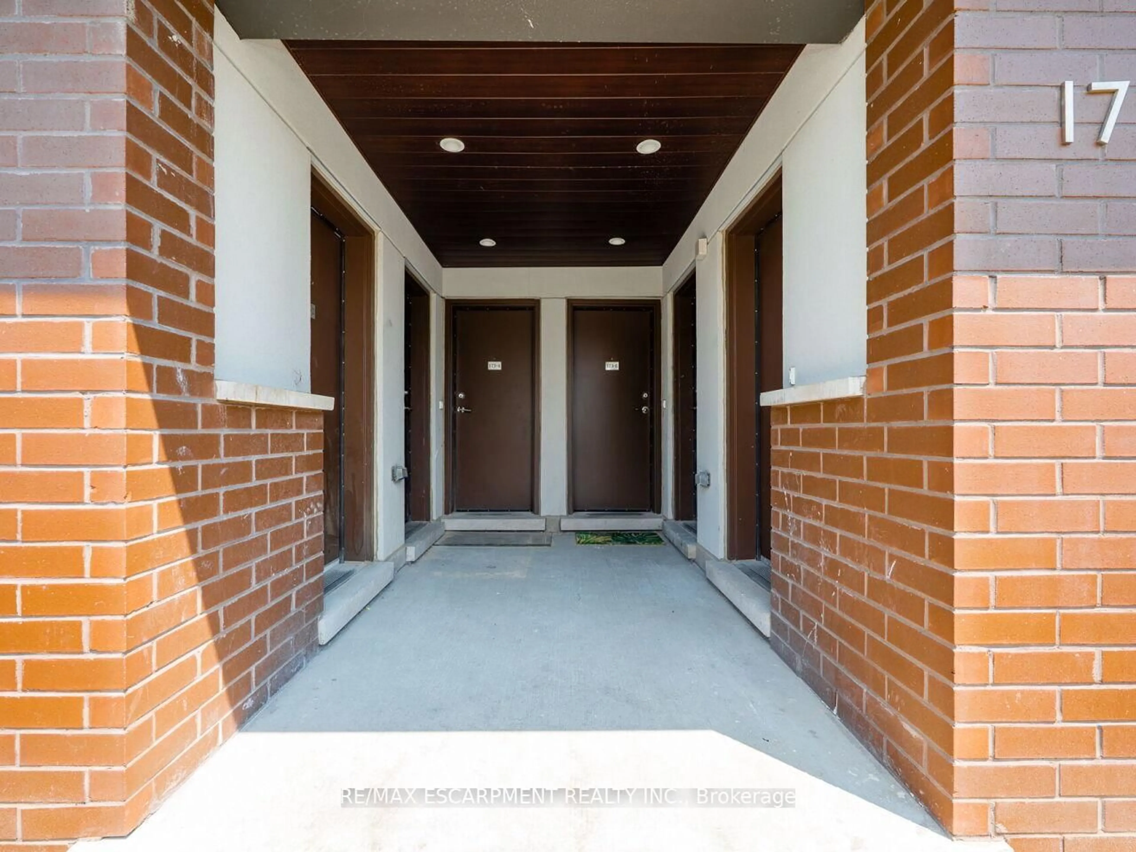 Unknown for 173 William Duncan Rd #103, Toronto Ontario M3K 0B8