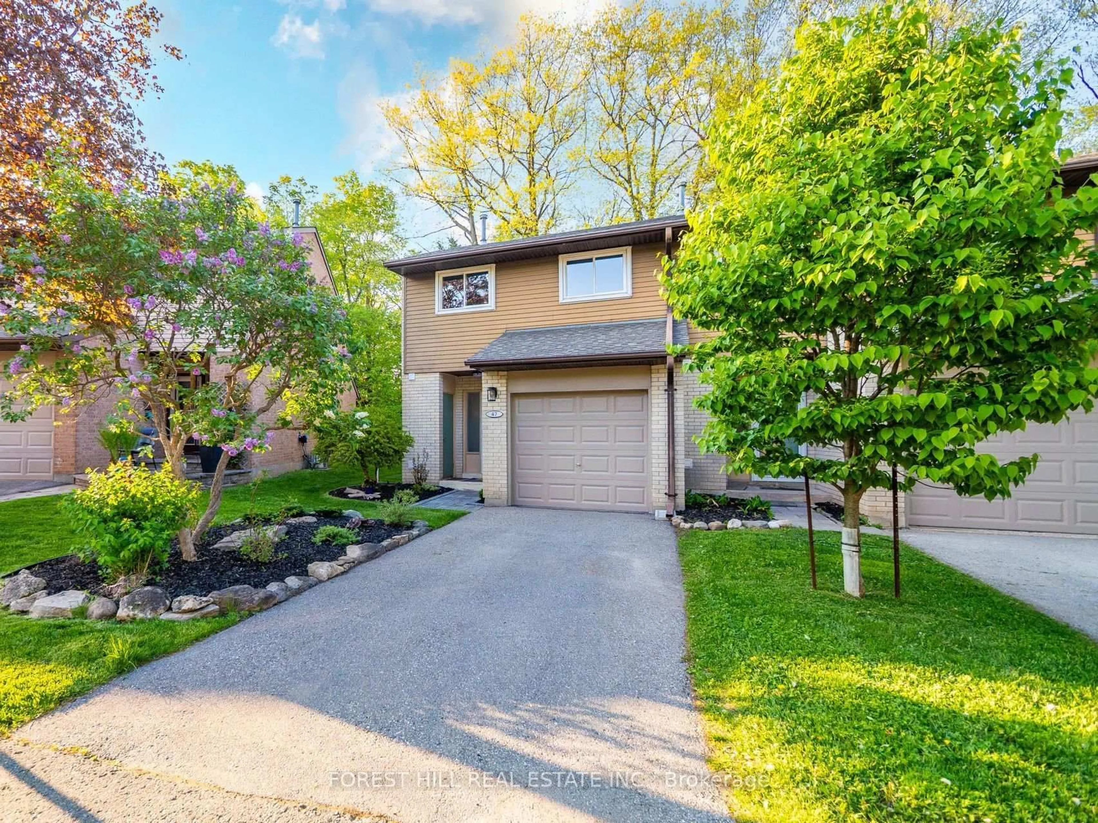 Unknown for 47 Lynden Circ, Halton Hills Ontario L7G 4Y7
