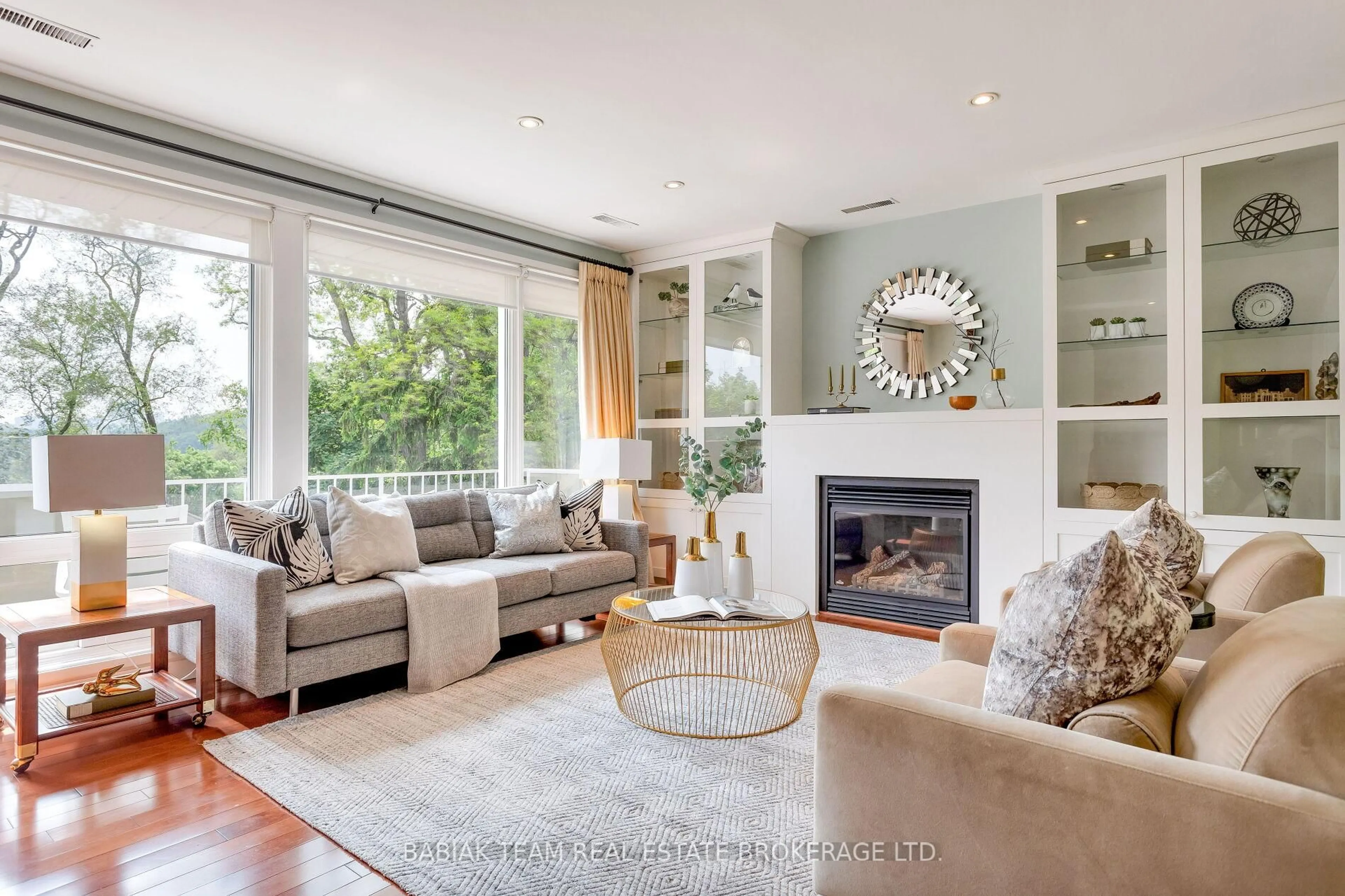 Living room with furniture, unknown for 85 Harshaw Ave, Toronto Ontario M6S 1X9