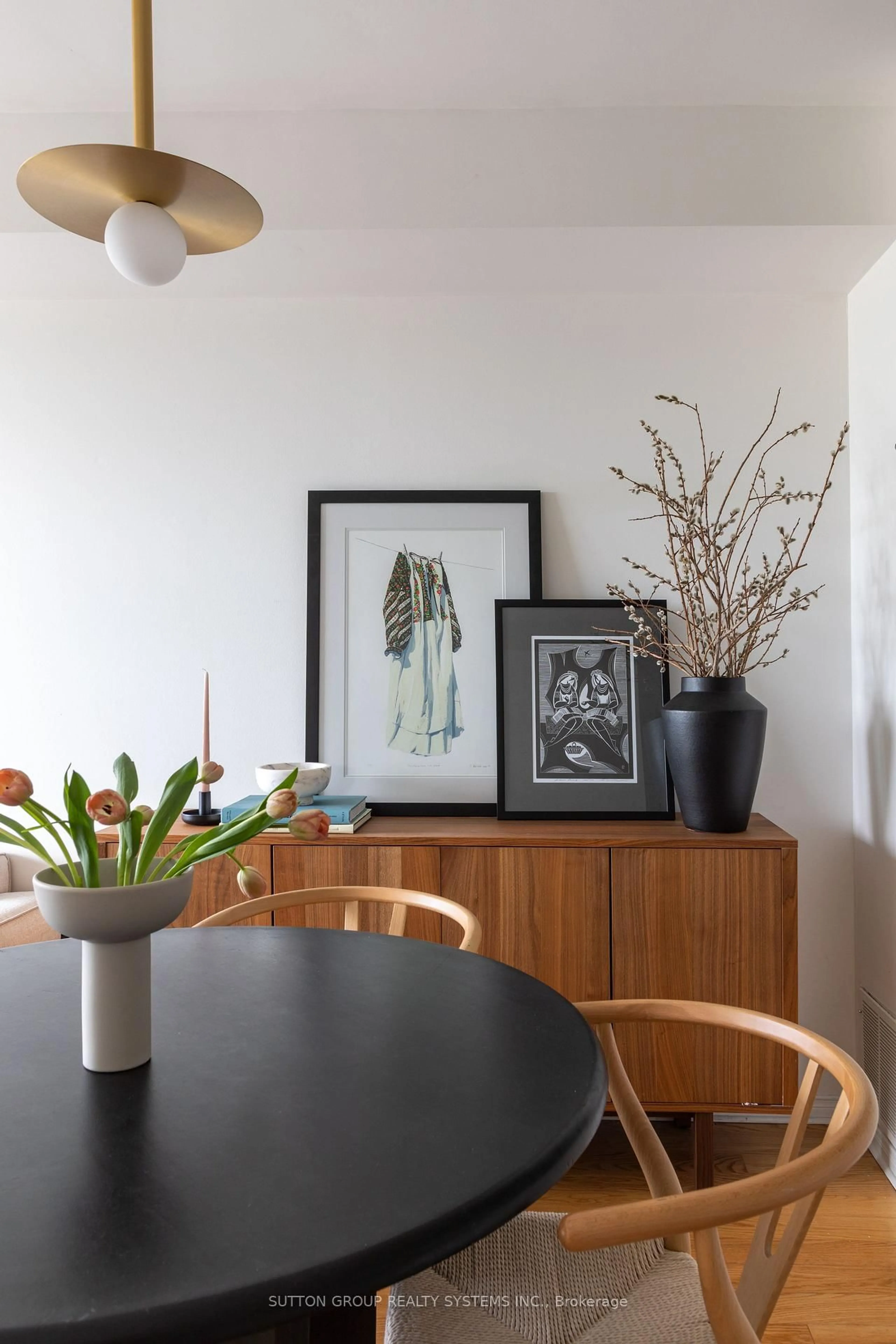 Dining room, wood/laminate floor for 11 Michael Power Pl #805, Toronto Ontario M9A 5G3