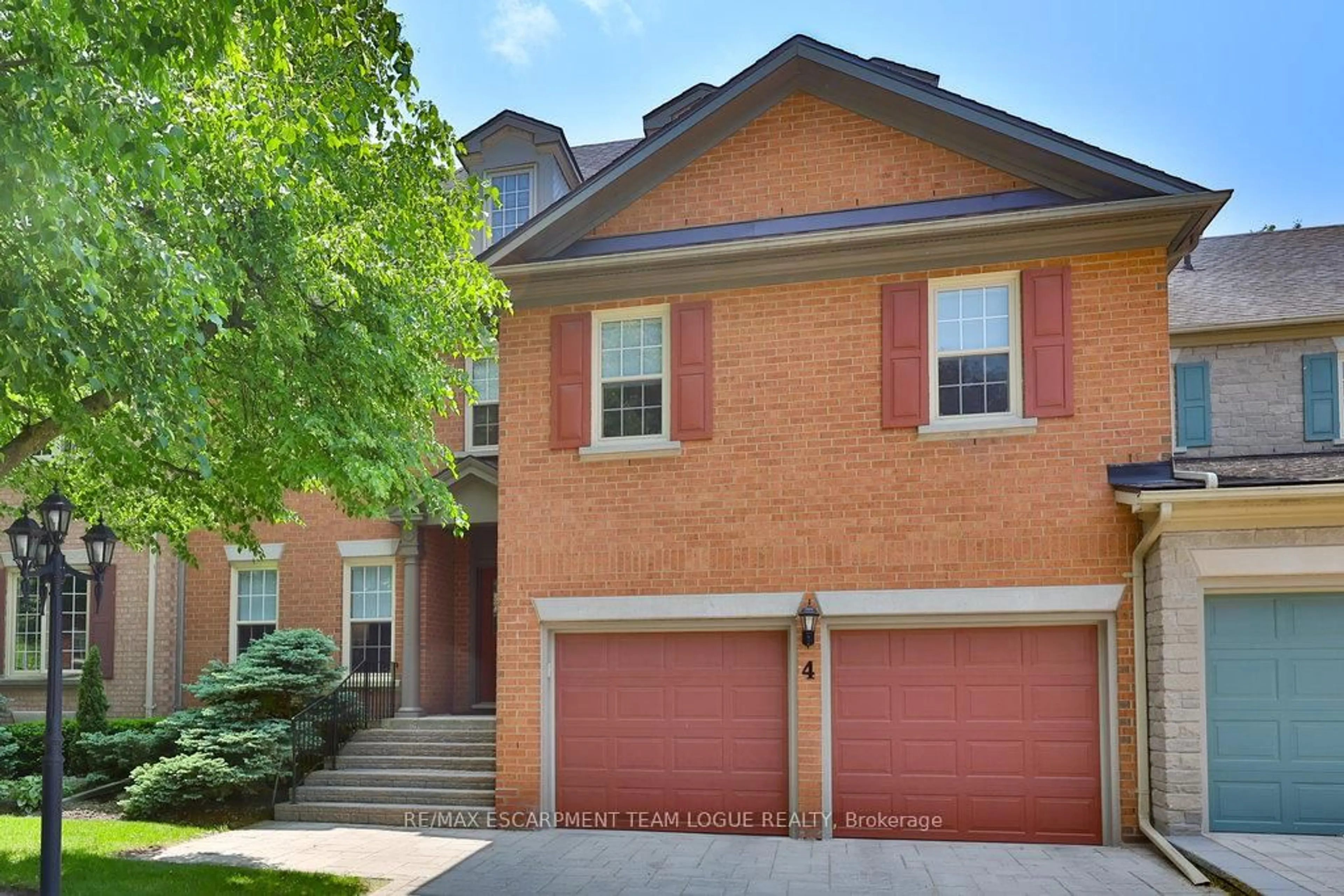 Home with brick exterior material, street for 4211 Millcroft Park Dr #4, Burlington Ontario L7M 3Y9
