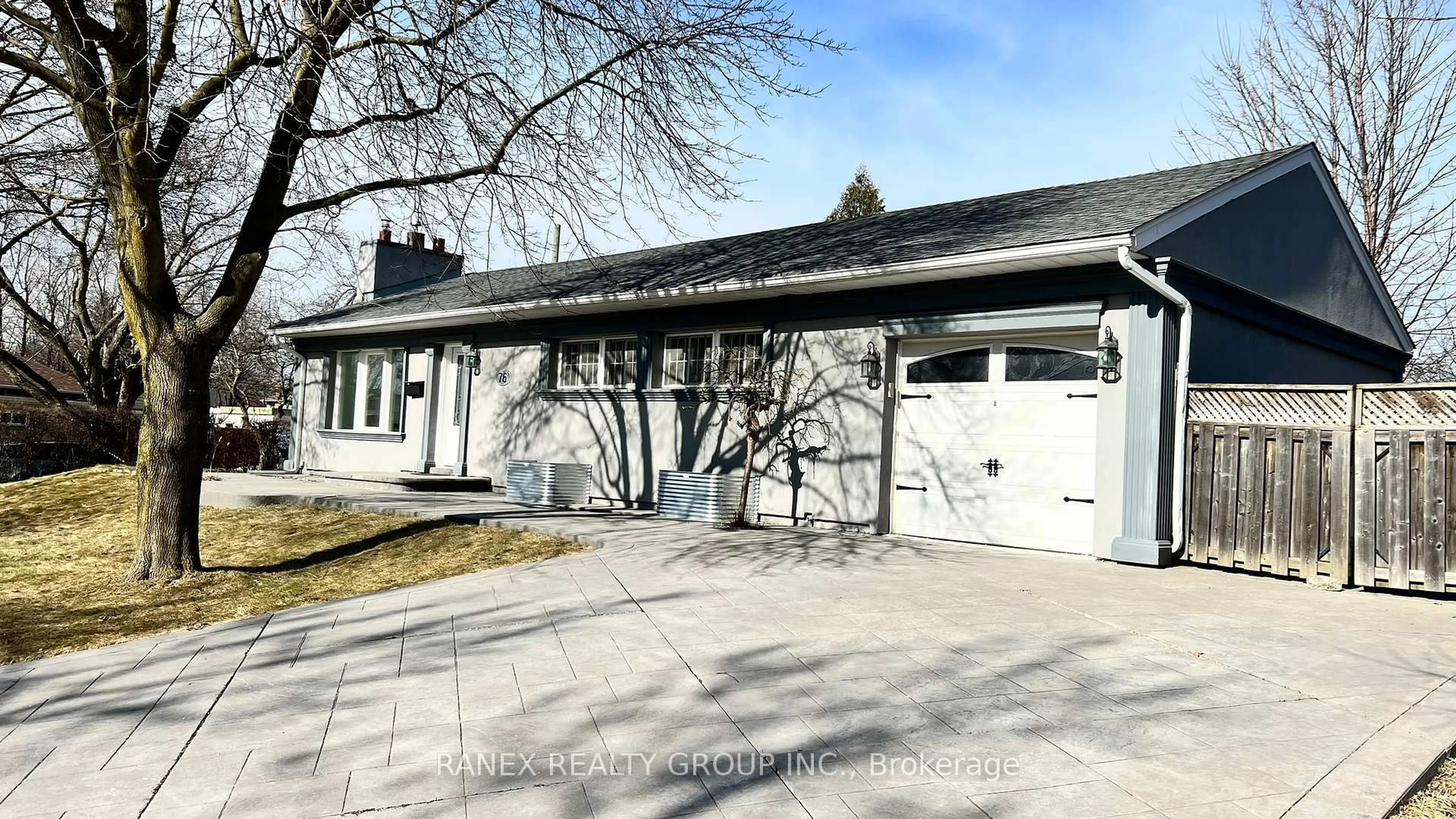 Unknown for 76 Eldomar Ave, Brampton Ontario L6W 1R3