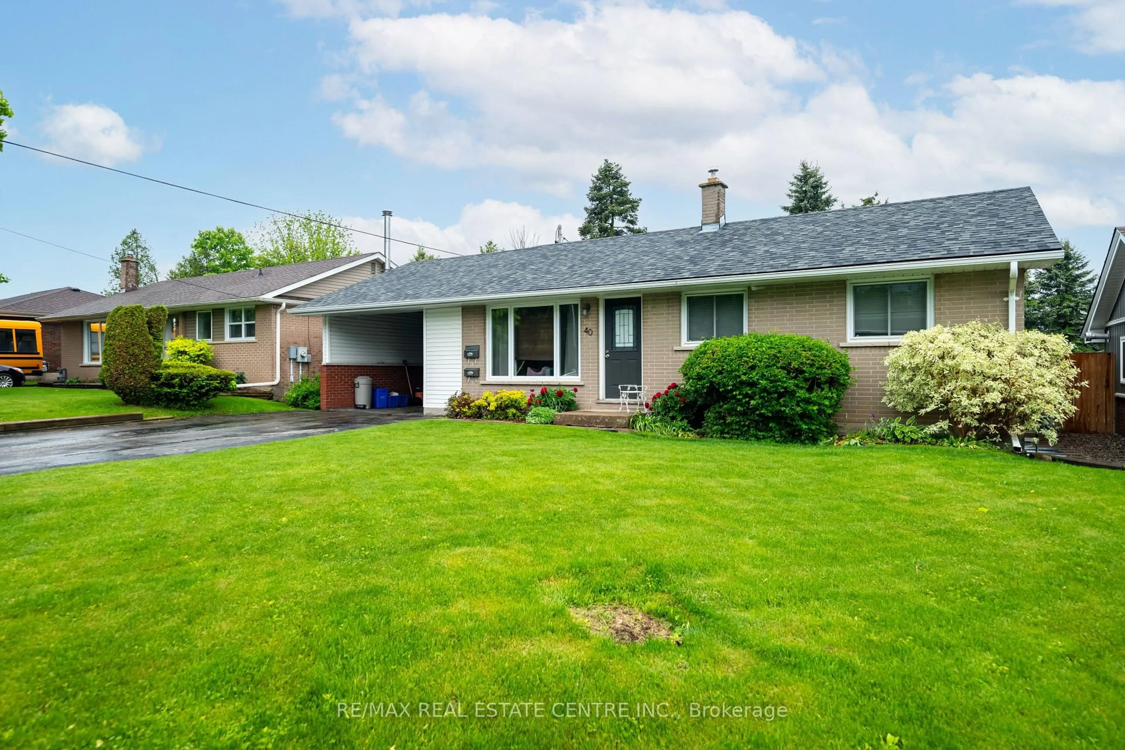 Unknown for 40 Centre St, Orangeville Ontario L9W 2X2