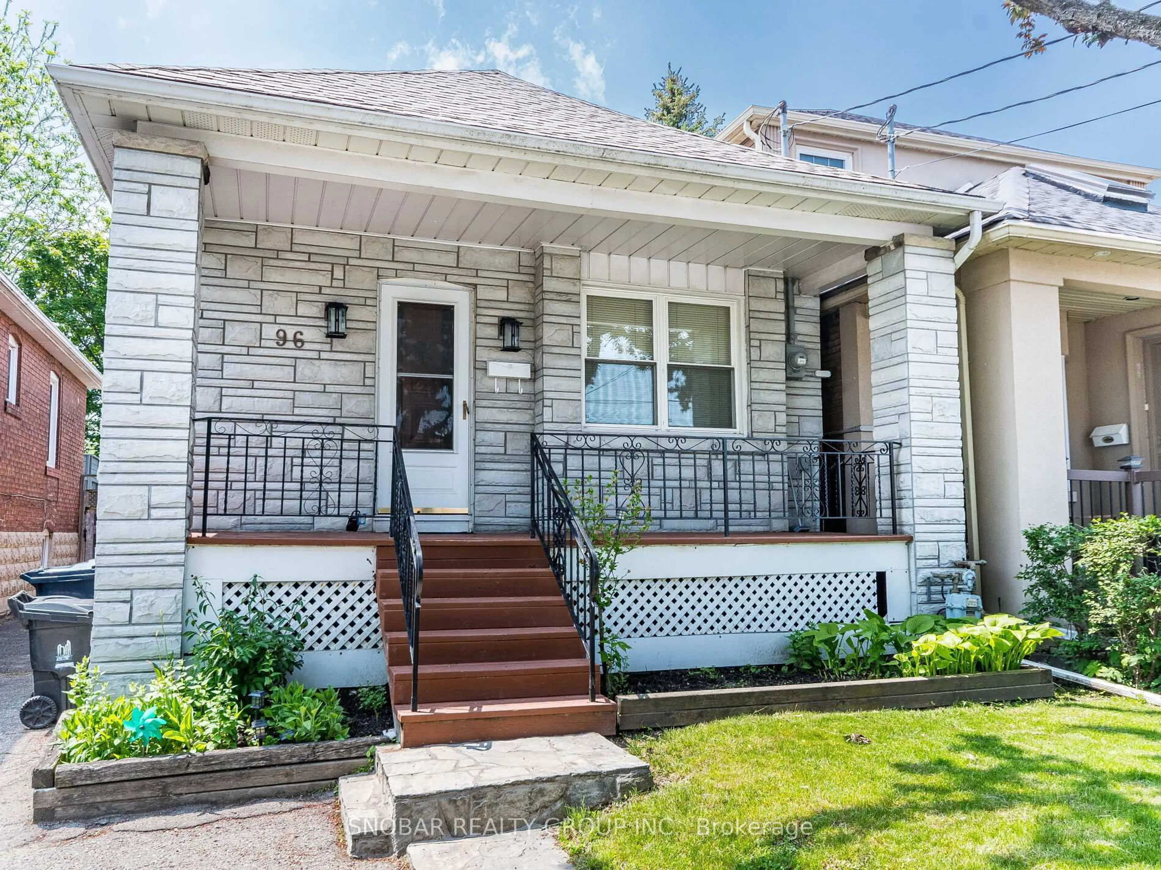 Home with vinyl exterior material, street for 96 Eleventh St, Toronto Ontario M8V 3G5