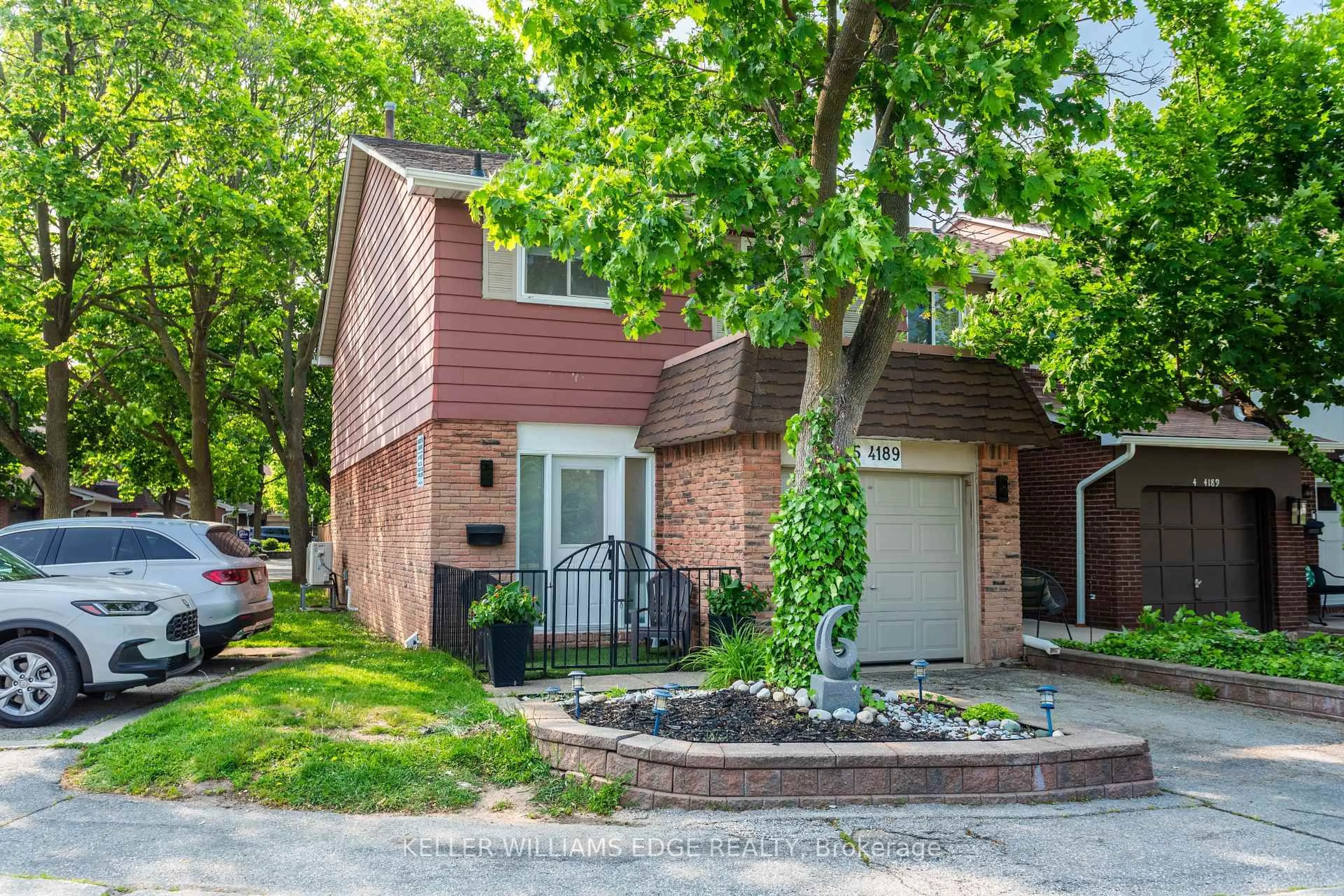 Home with brick exterior material, street for 4189 Longmoor Dr ##5, Burlington Ontario L7L 5J9