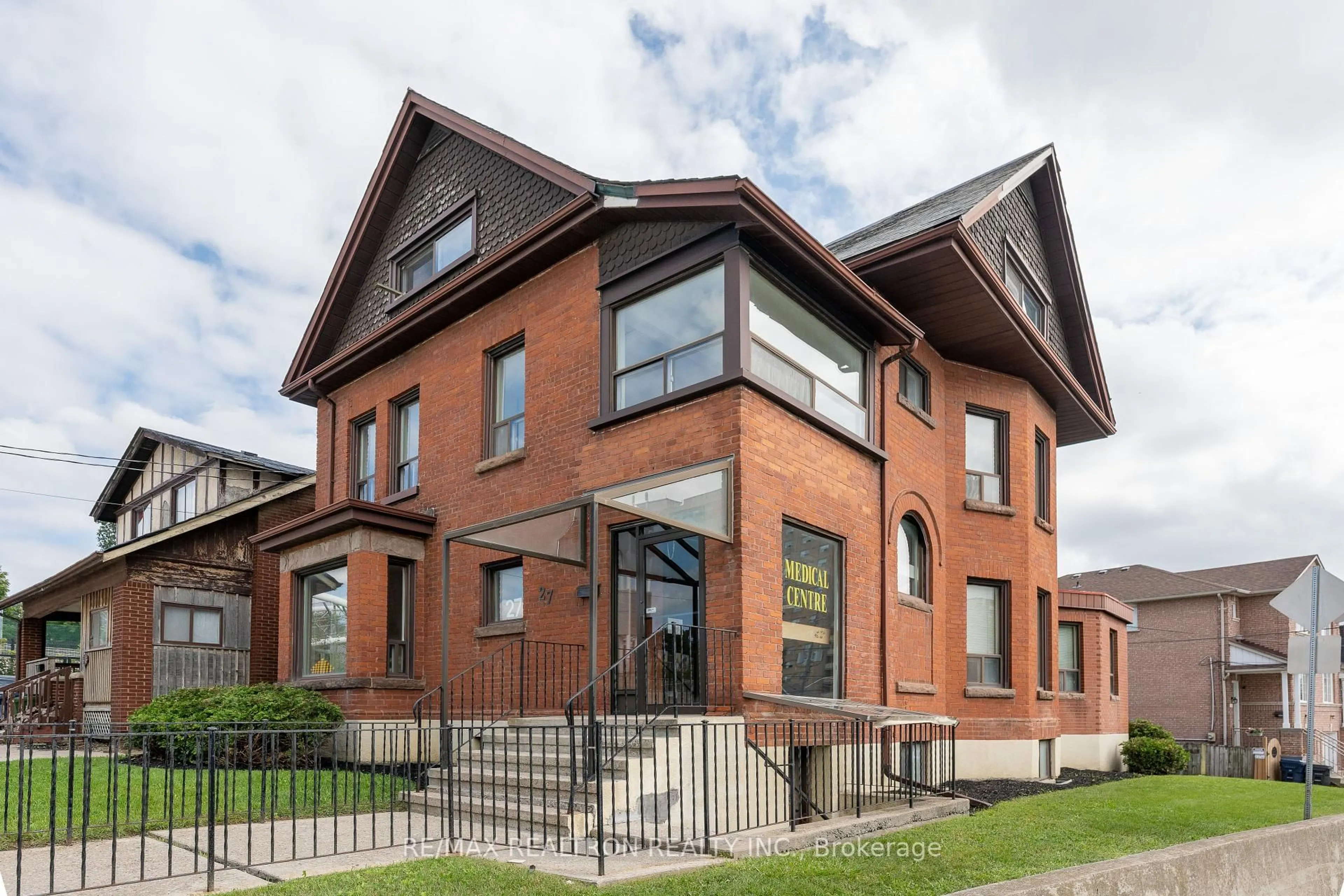 Home with brick exterior material, building for 27 JOHN St, Toronto Ontario M9N 1J4