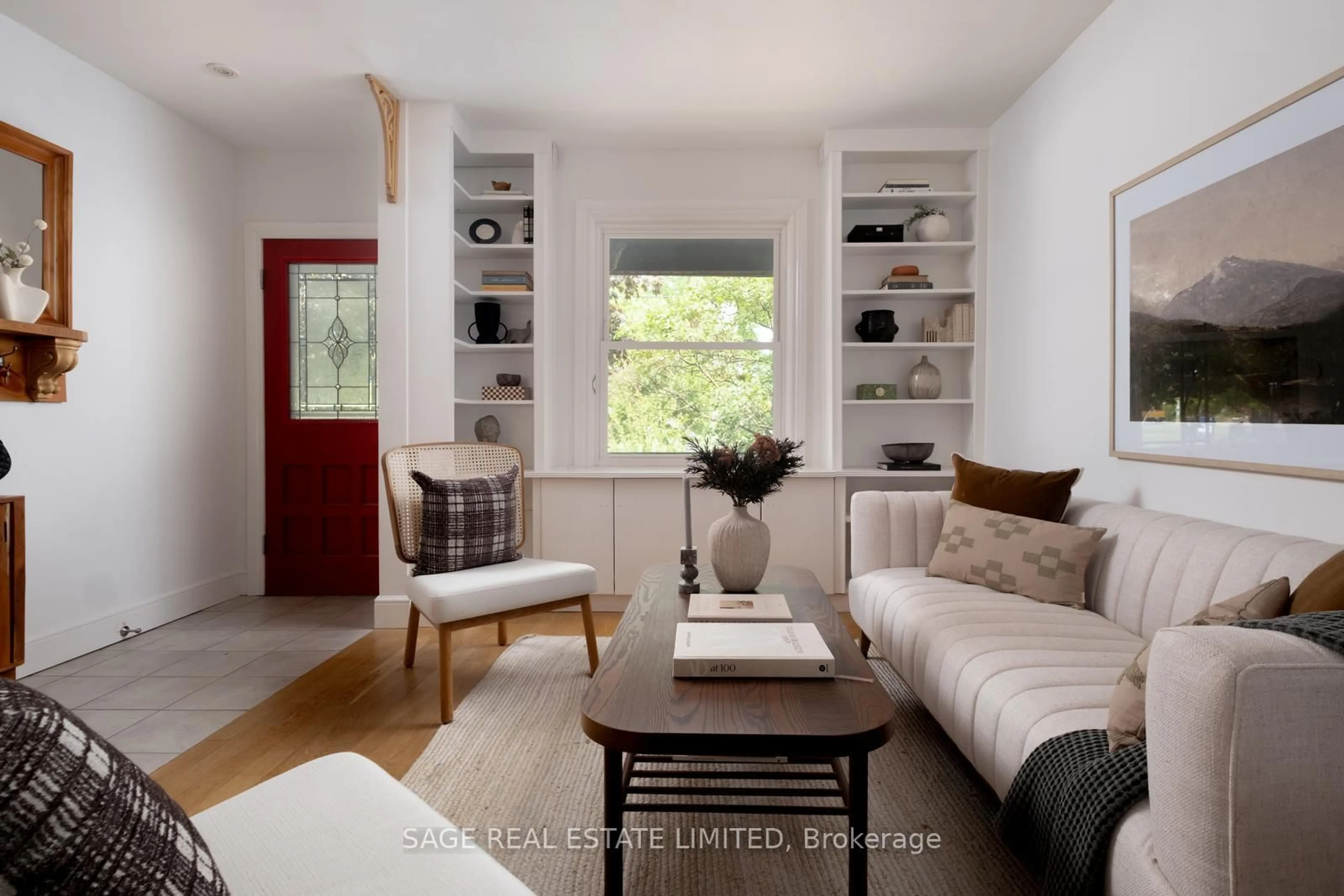 Living room with furniture, unknown for 166 Bartlett Ave, Toronto Ontario M6H 3G1