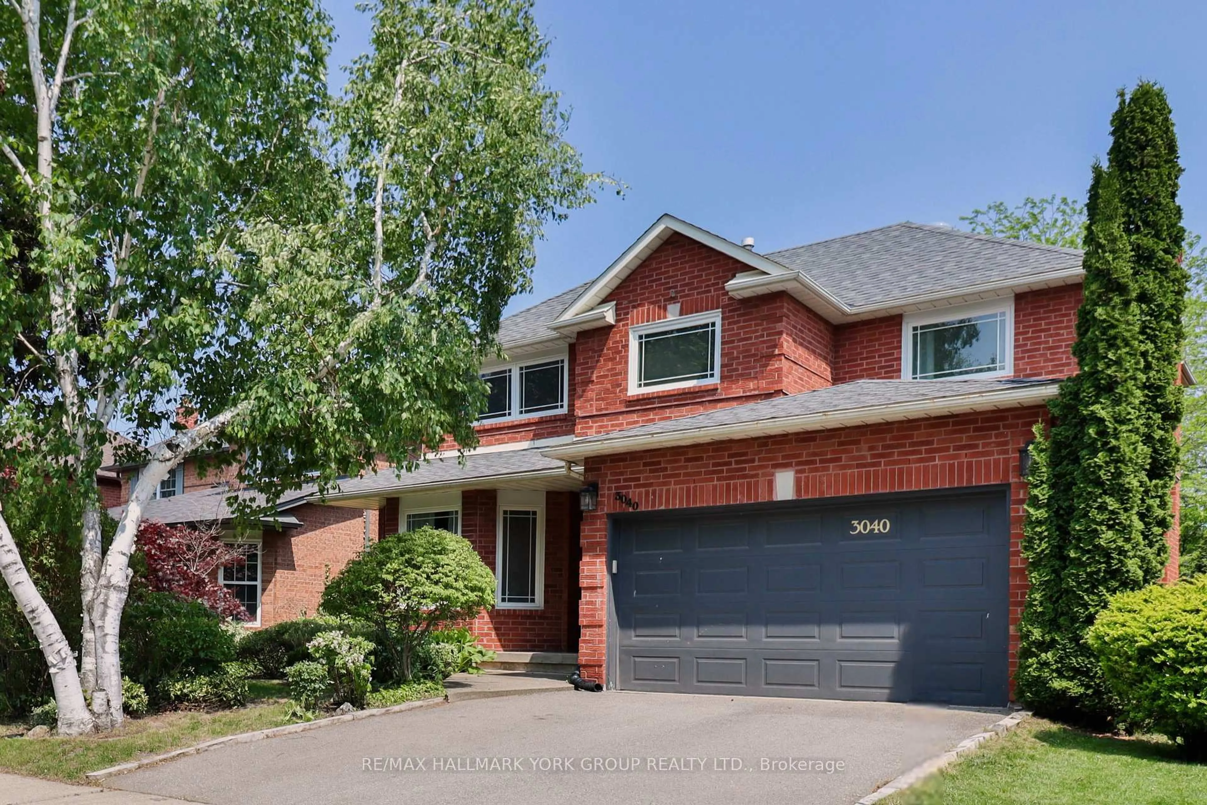 Home with brick exterior material, street for 3040 Riverview St, Oakville Ontario L6L 1L4