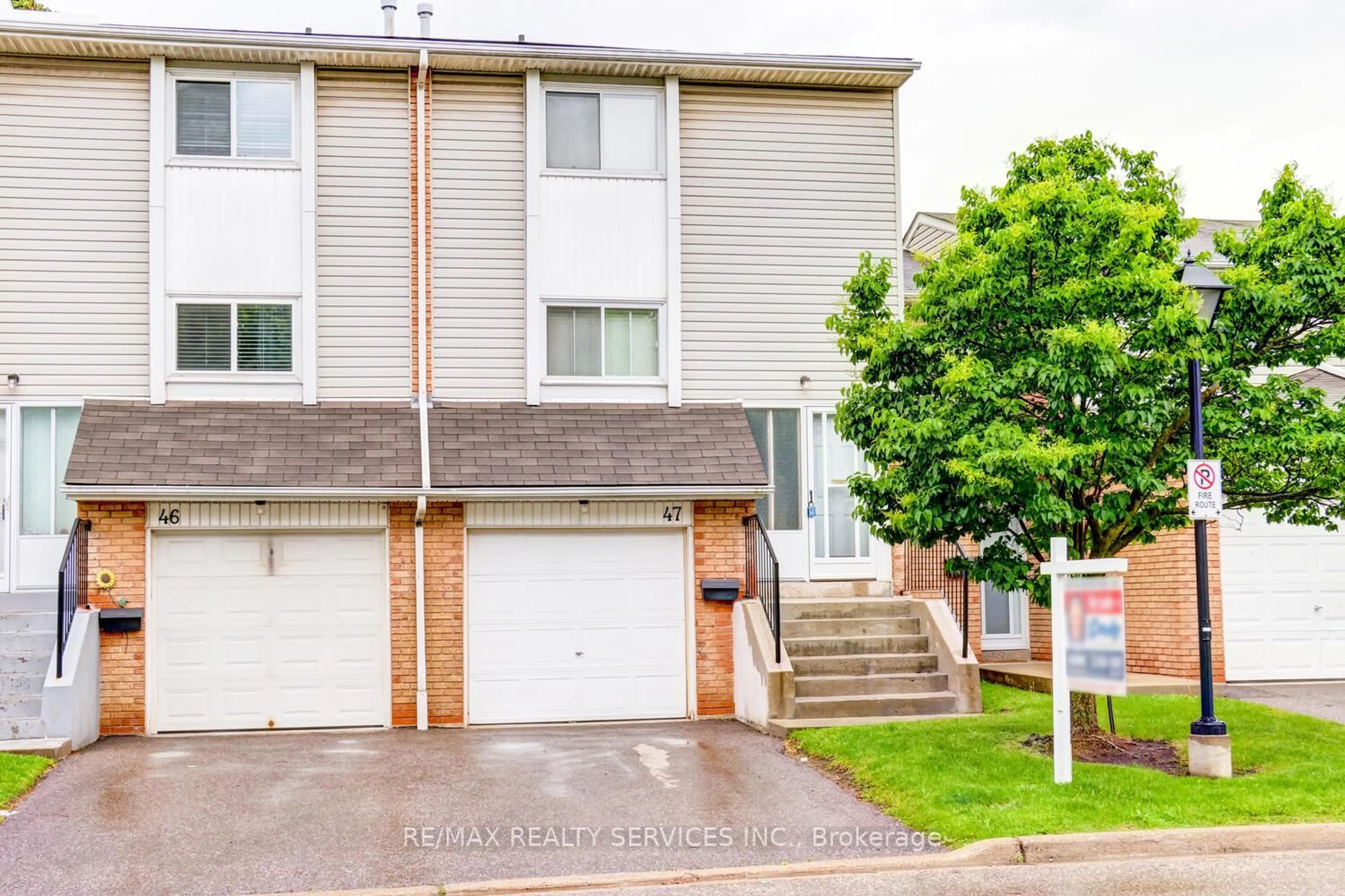 Unknown for 47 Lincoln Crt #93, Brampton Ontario L6T 3Z2