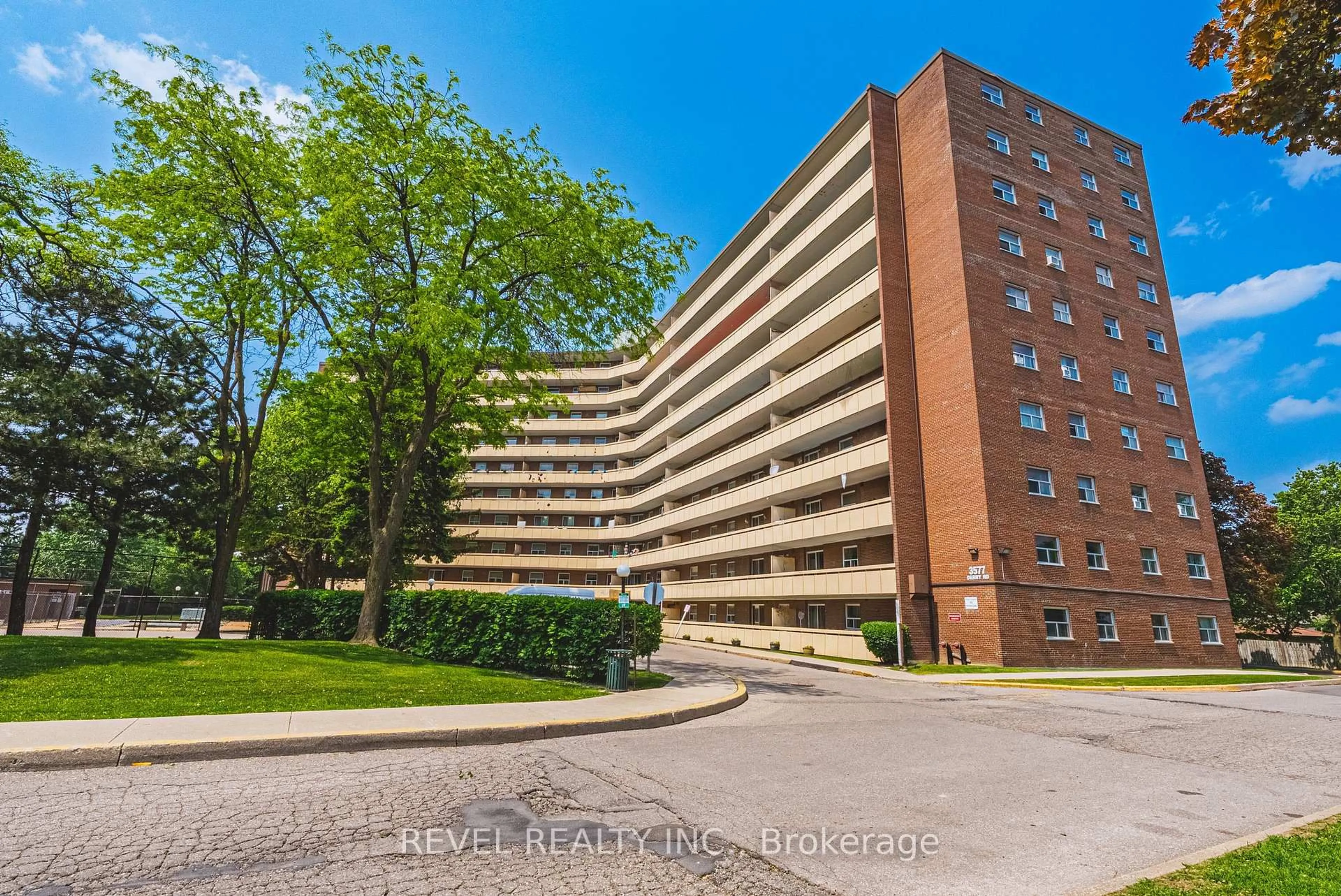 Unknown for 3577 Derry Rd #805, Mississauga Ontario L4T 1B3