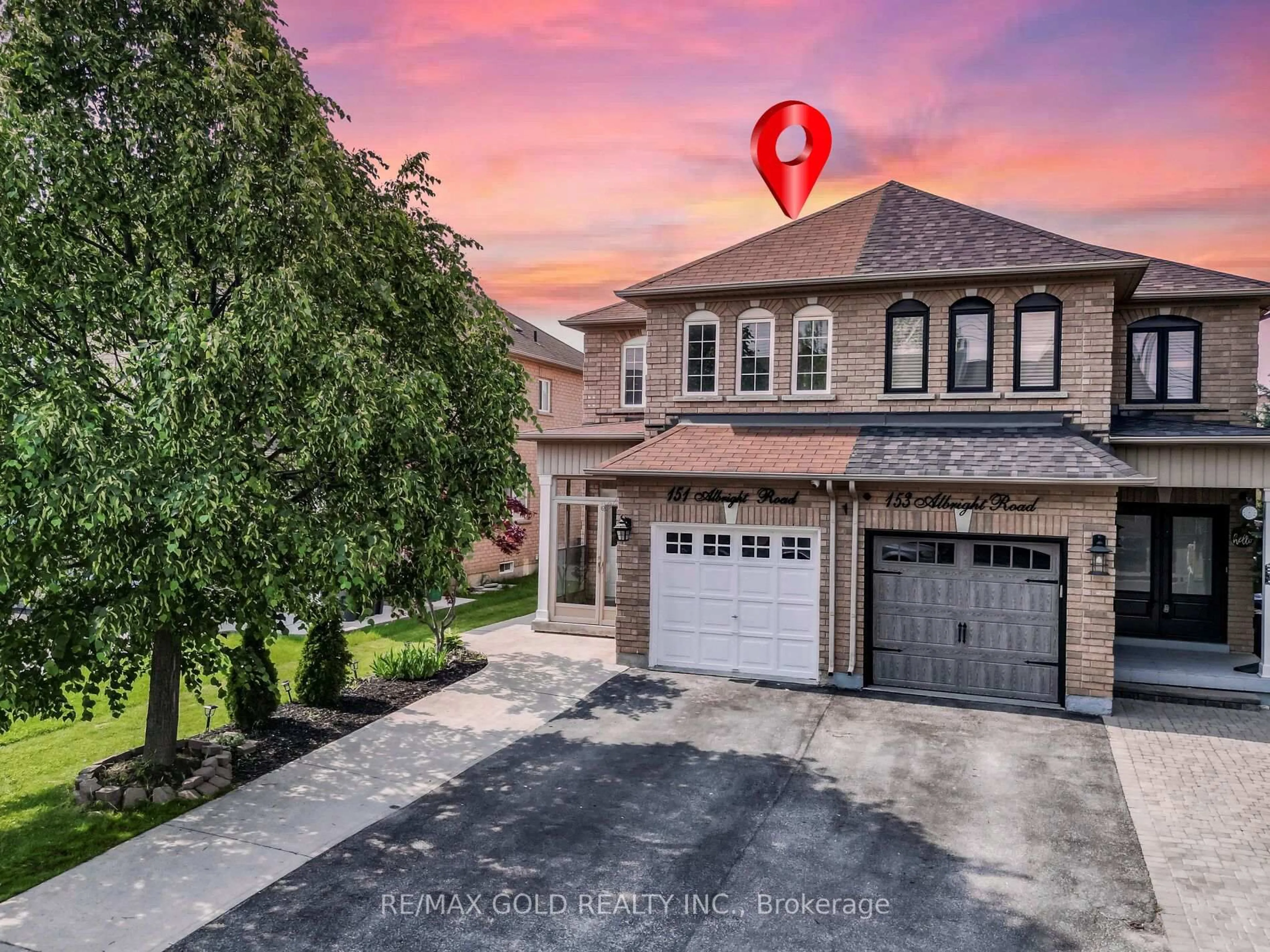 A pic from outside/outdoor area/front of a property/back of a property/a pic from drone, street for 151 Albright Rd, Brampton Ontario L6X 0J1
