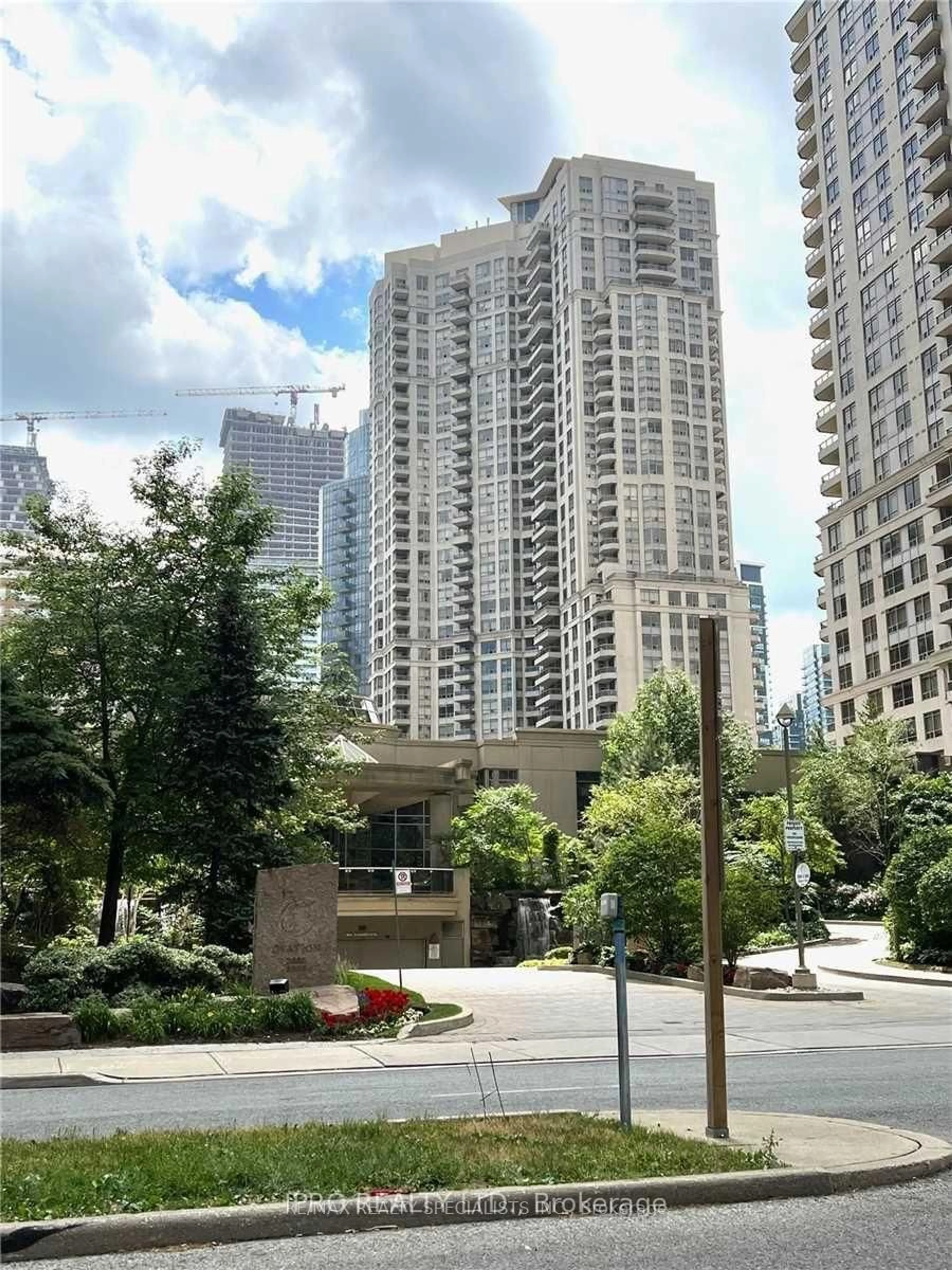 Unknown for 3888 Duke of York Blvd #236, Mississauga Ontario L5B 4P5