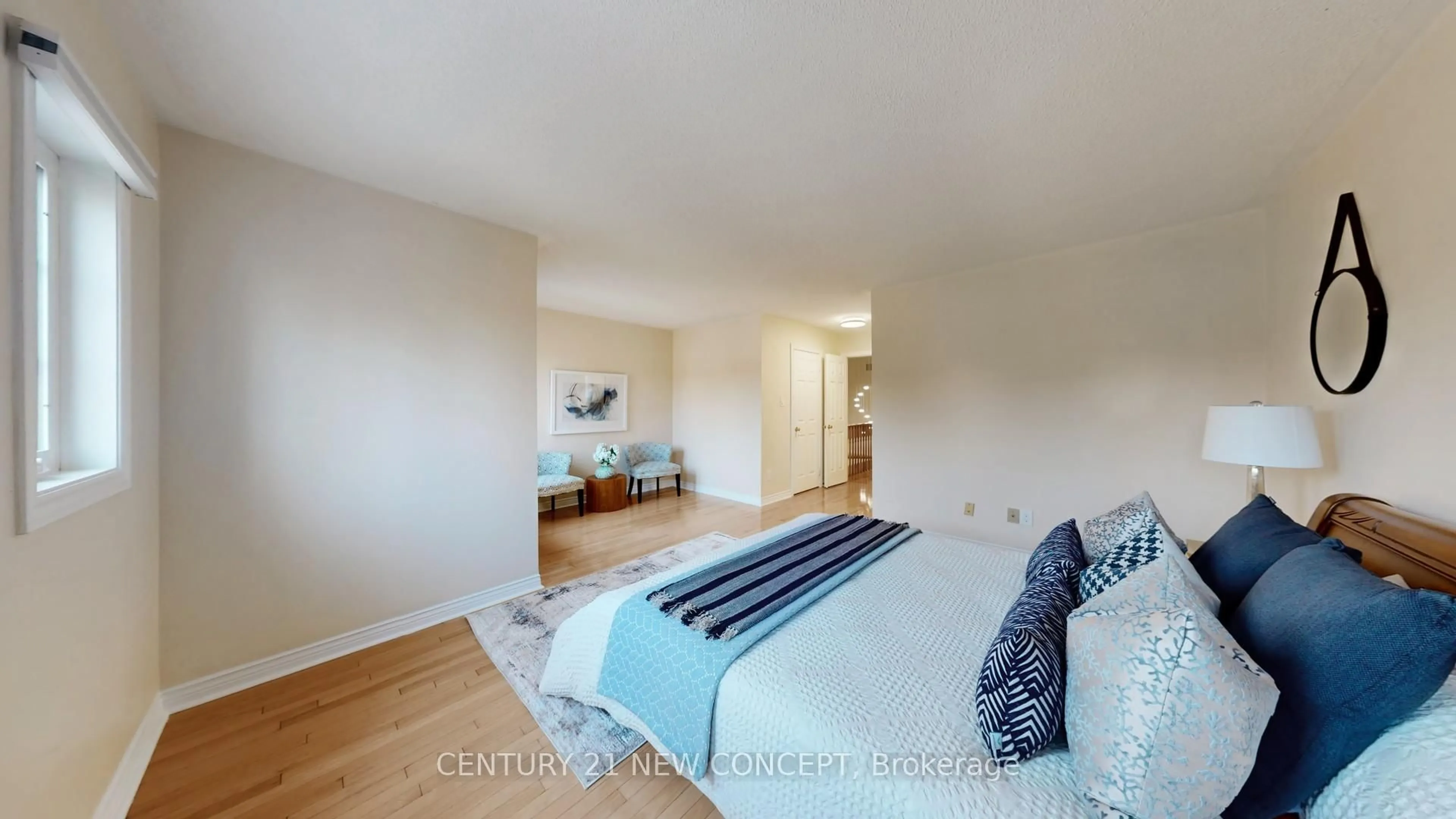 A pic of a room for 2038 Lumberman Lane, Oakville Ontario L6M 2Z1