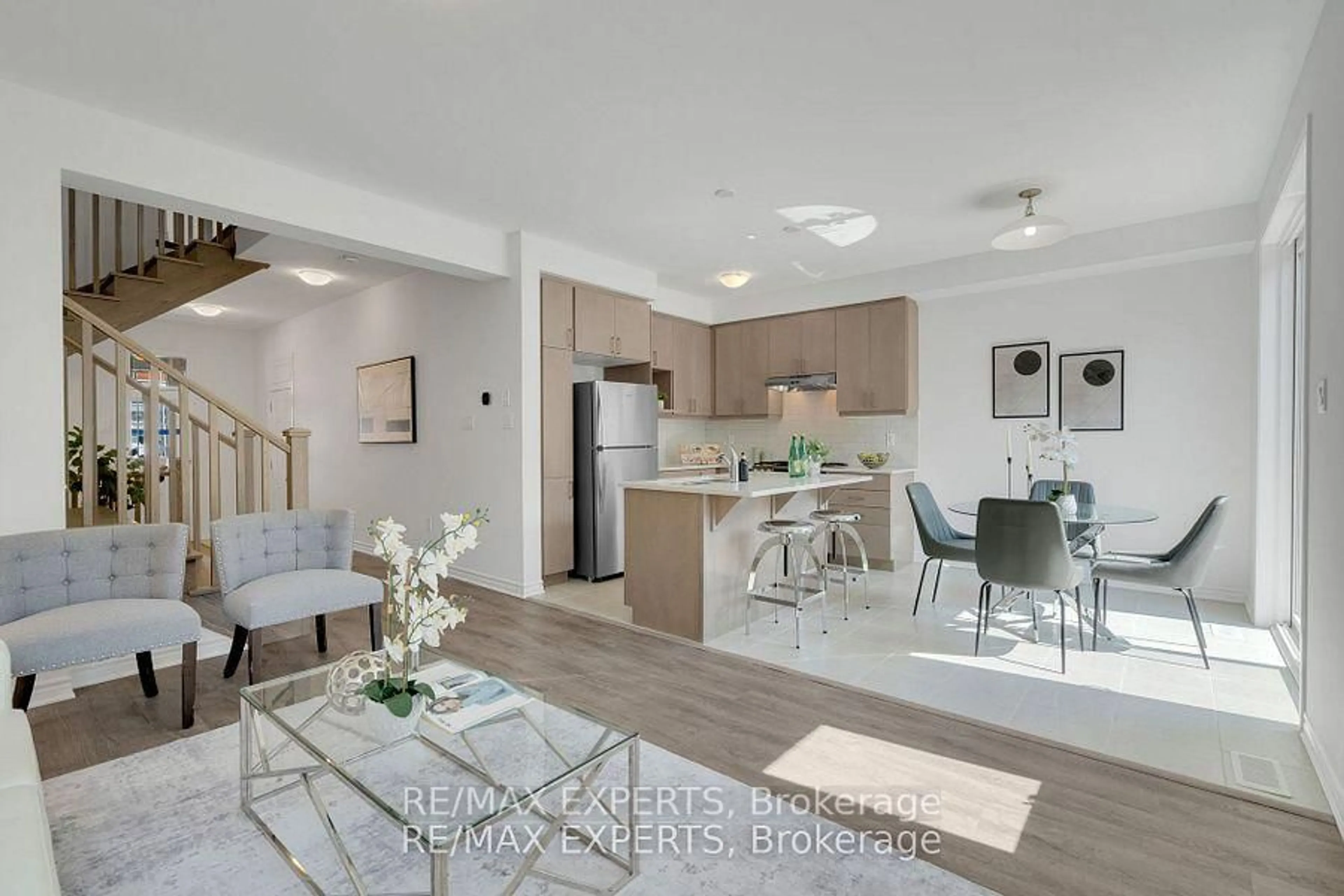 Open concept kitchen, unknown for 294 Starflower Pl, Milton Ontario L9T 2X5