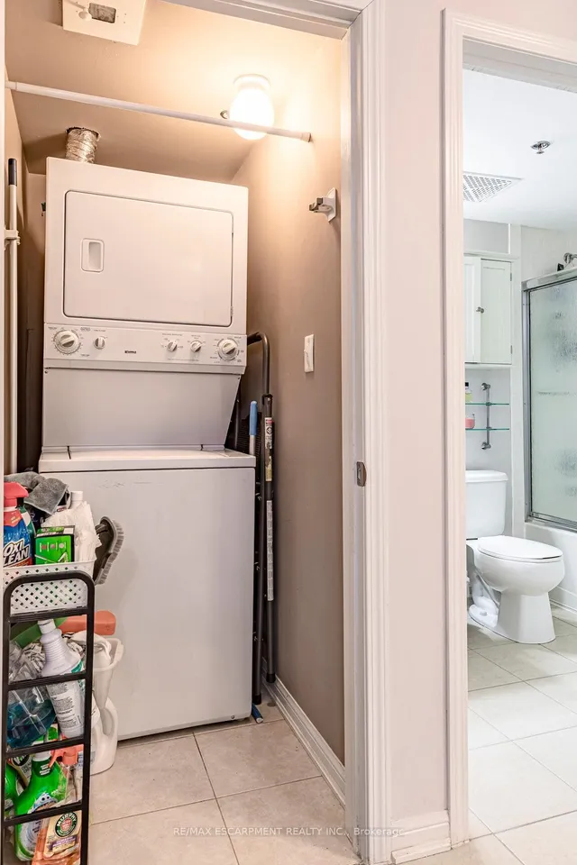 Additional property image - 3070 Rotary Way Unit 401