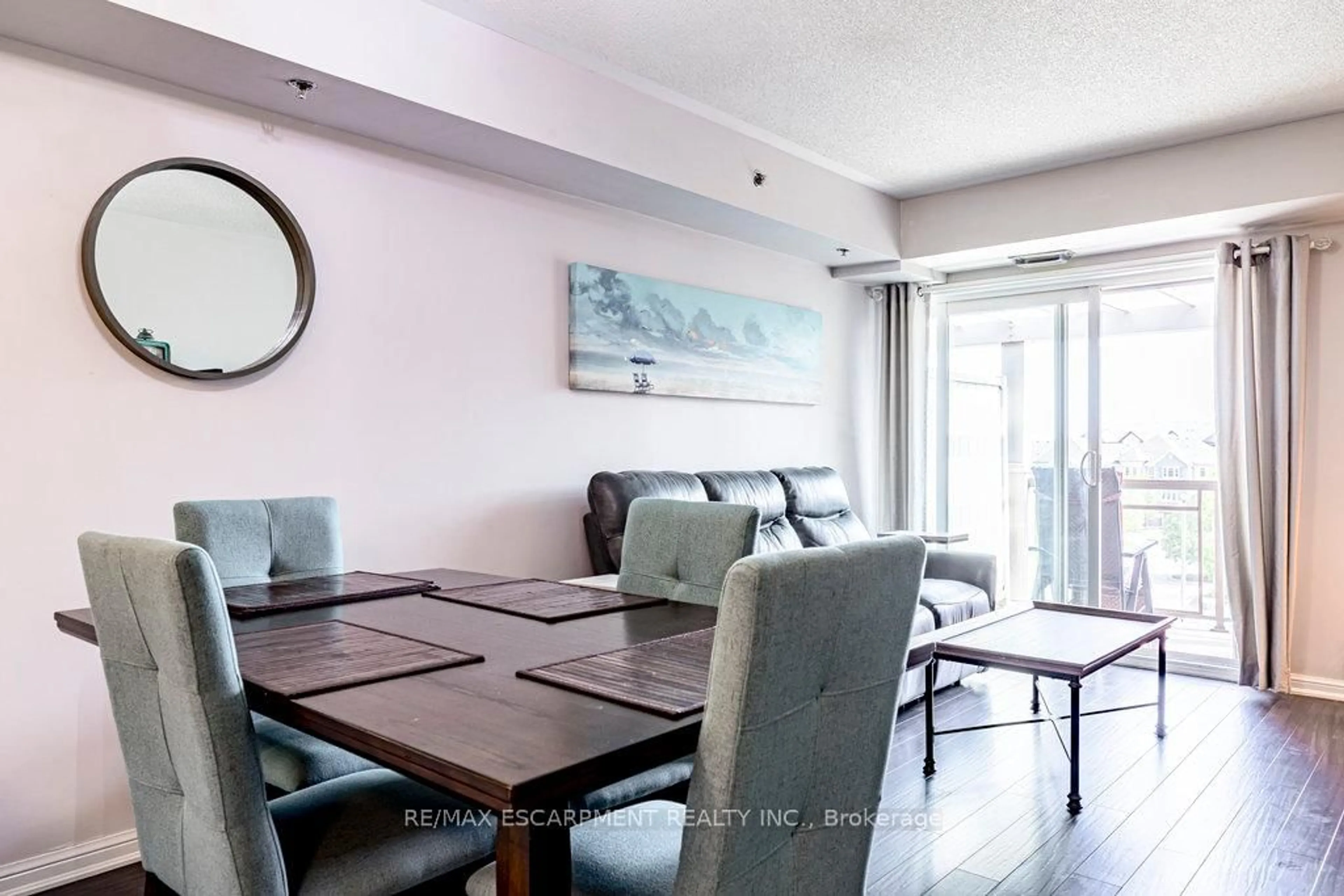 Dining room, unknown for 3070 Rotary Way #401, Burlington Ontario L7M 0H1